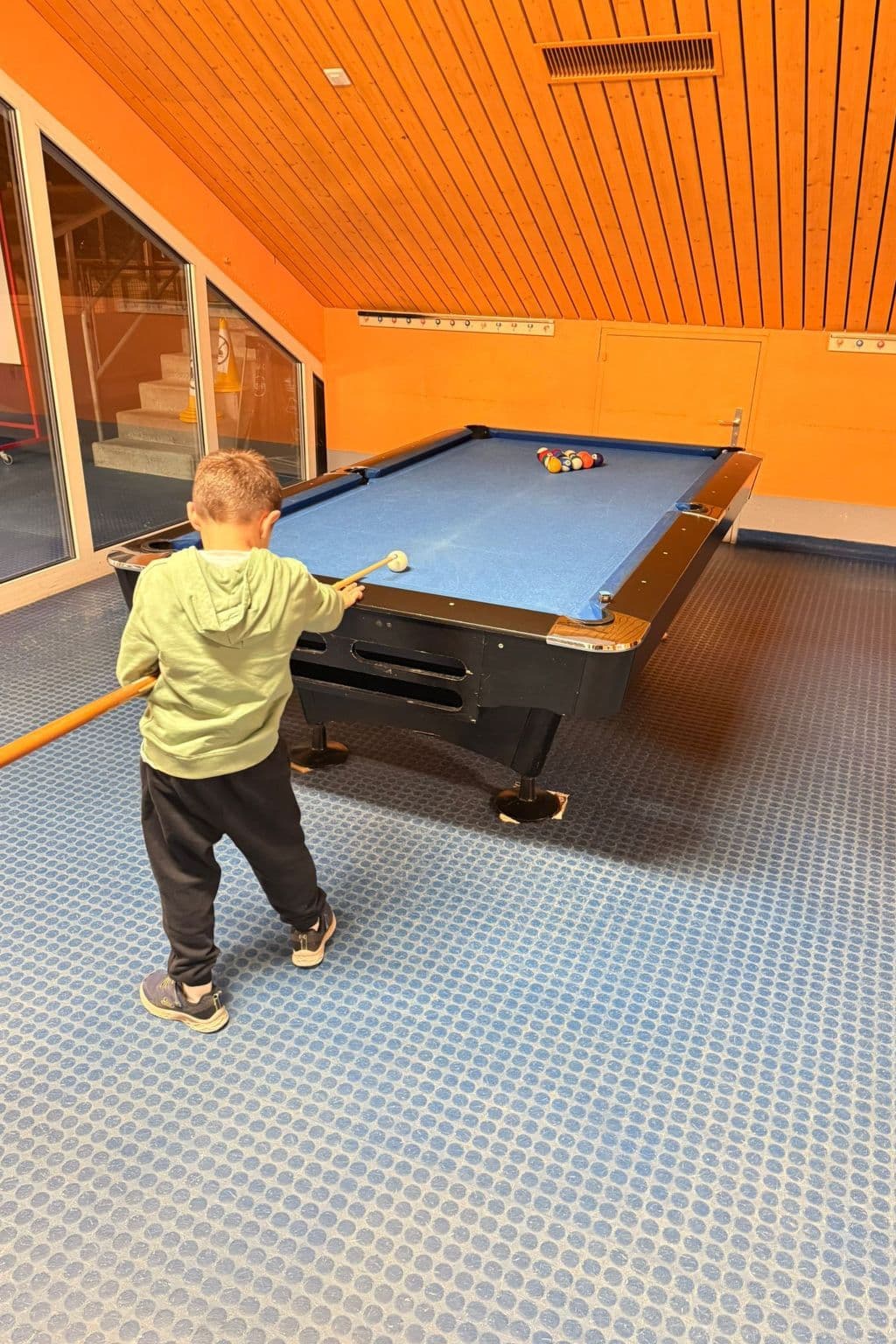 Pool Indoor