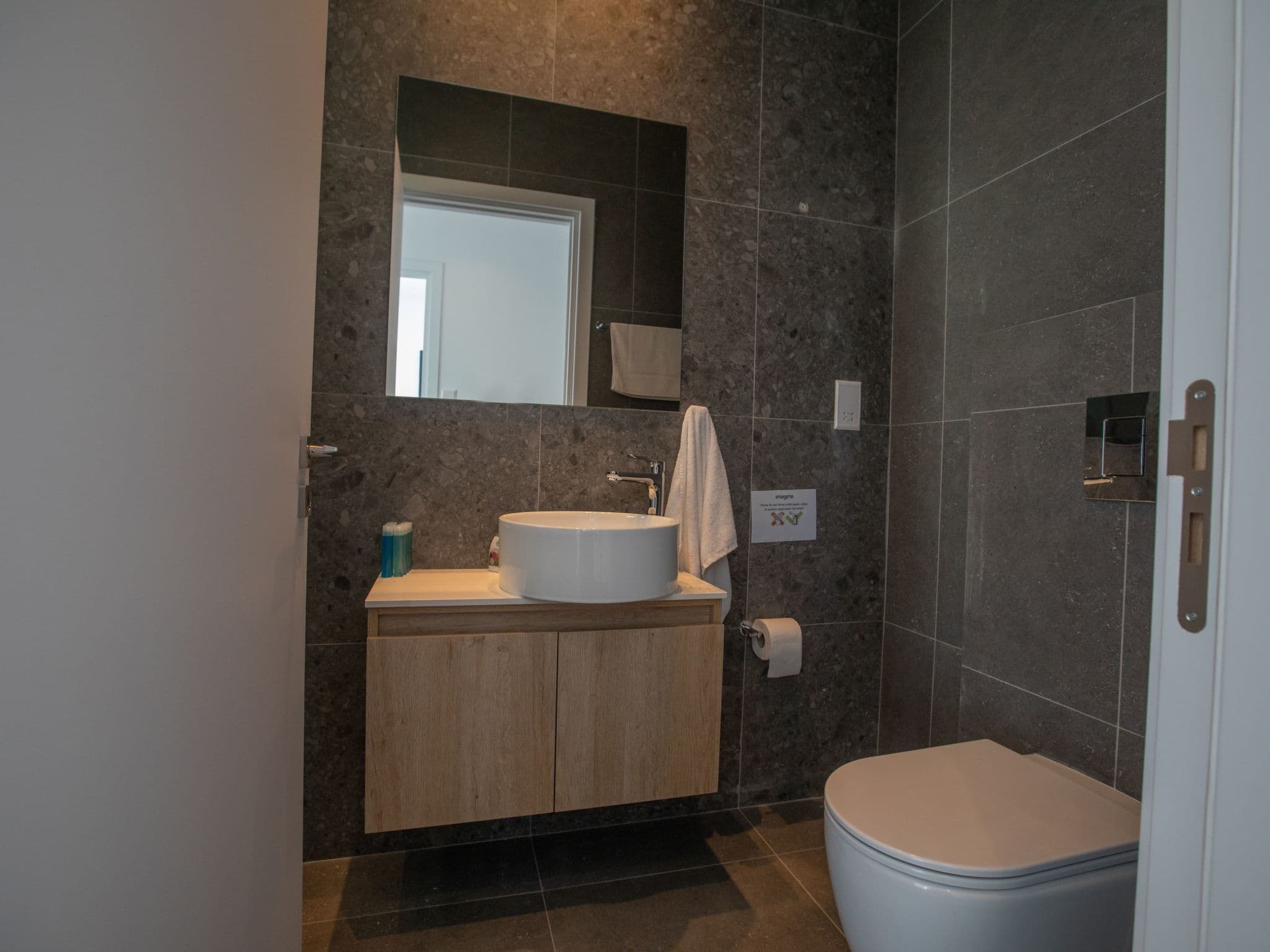 Bathroom / Wellness
