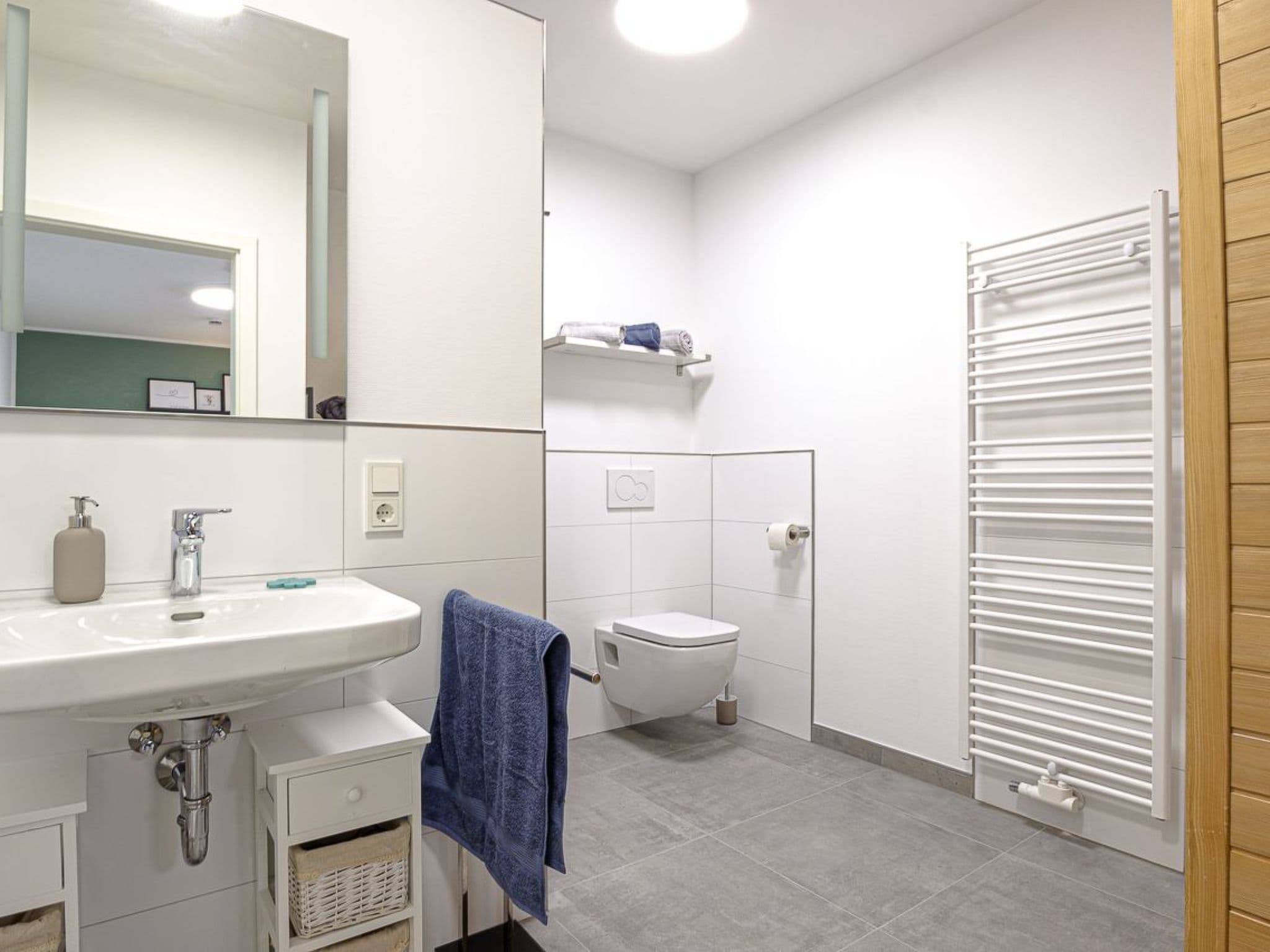 Bathroom / Wellness