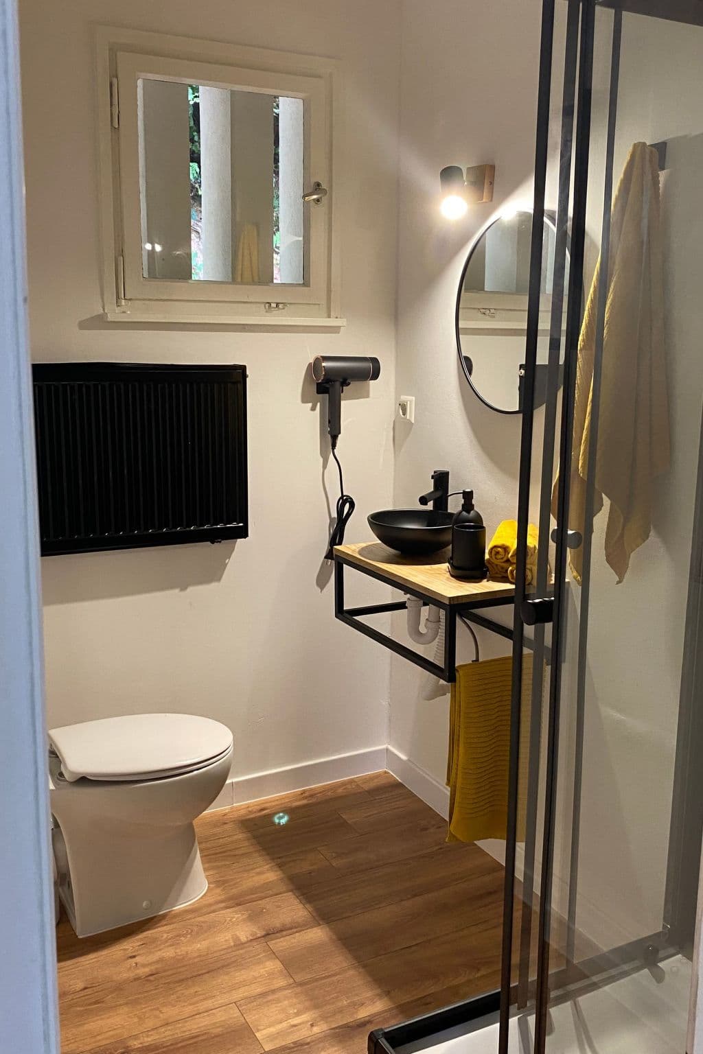 Bathroom / Wellness