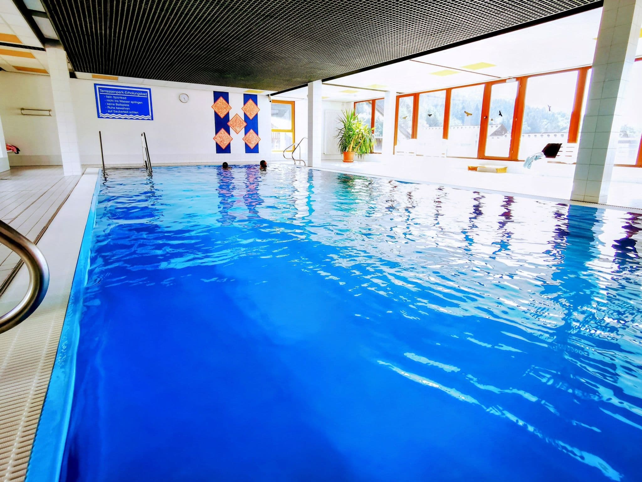 Pool Indoor