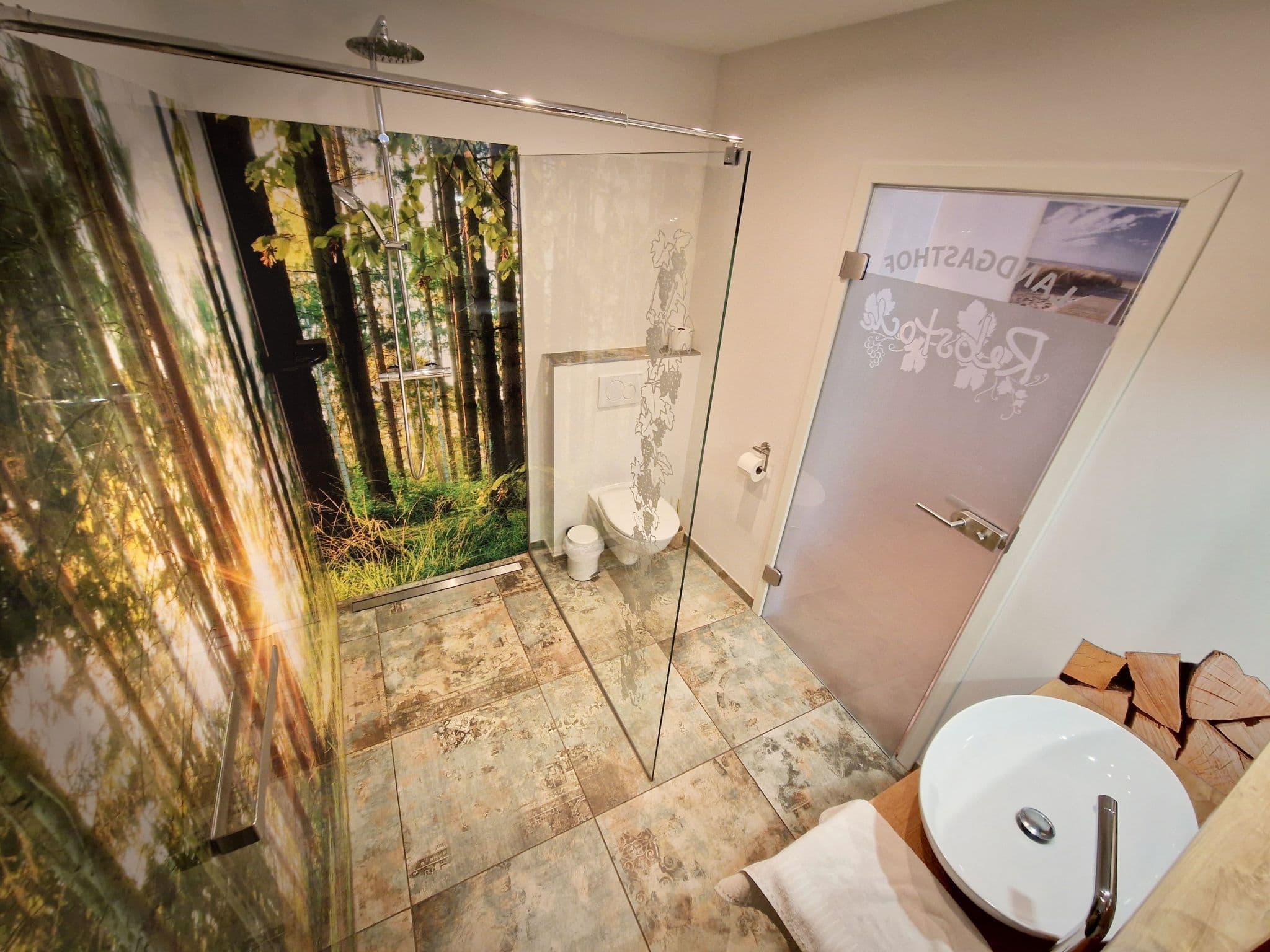 Bathroom / Wellness