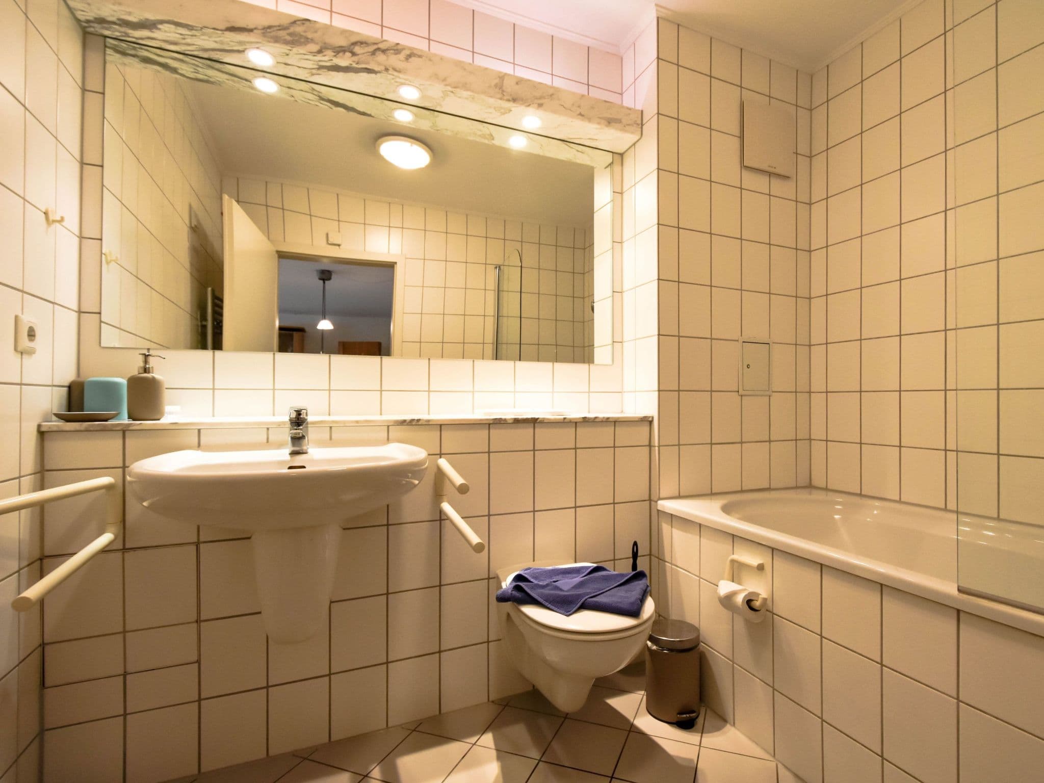 Bathroom / Wellness