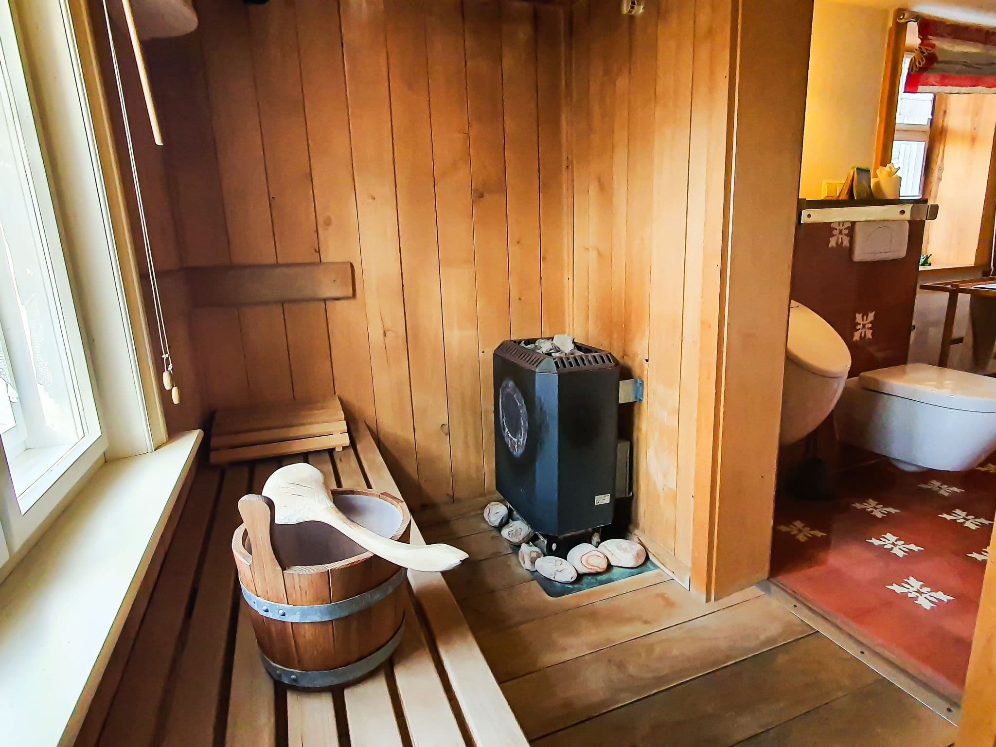 Bathroom / Wellness