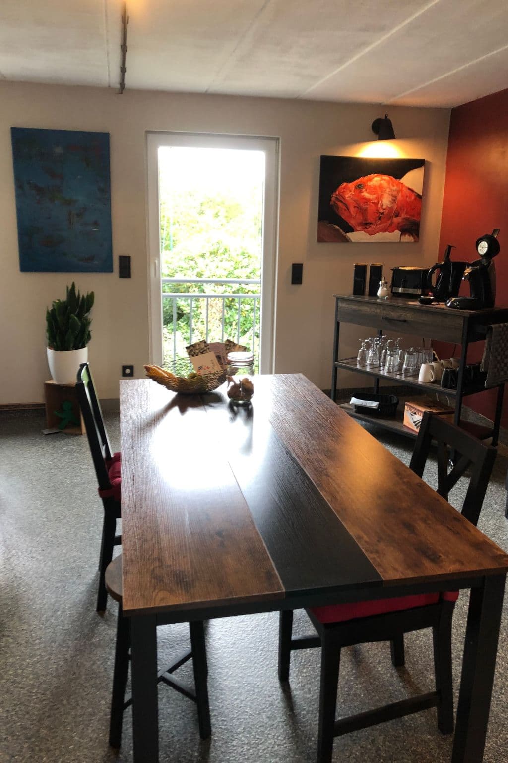 Kitchen / Dining Room
