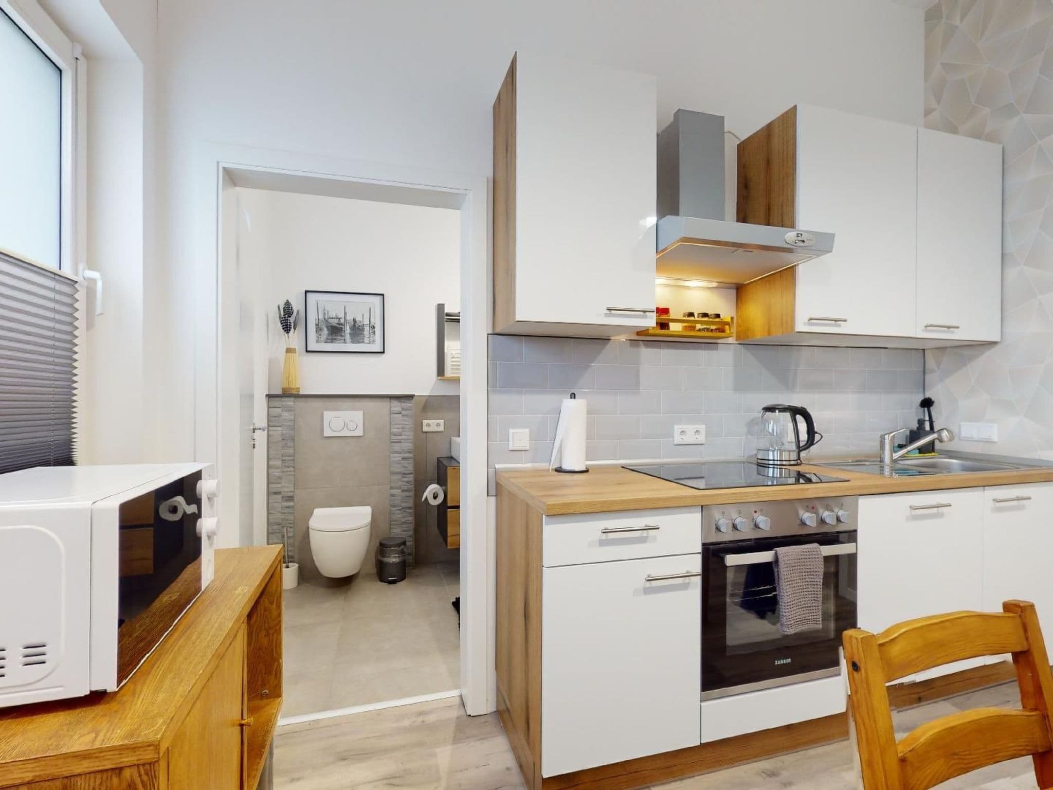 Kitchen / Dining Room