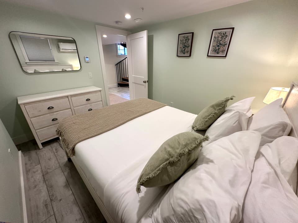 Gallery Image 11