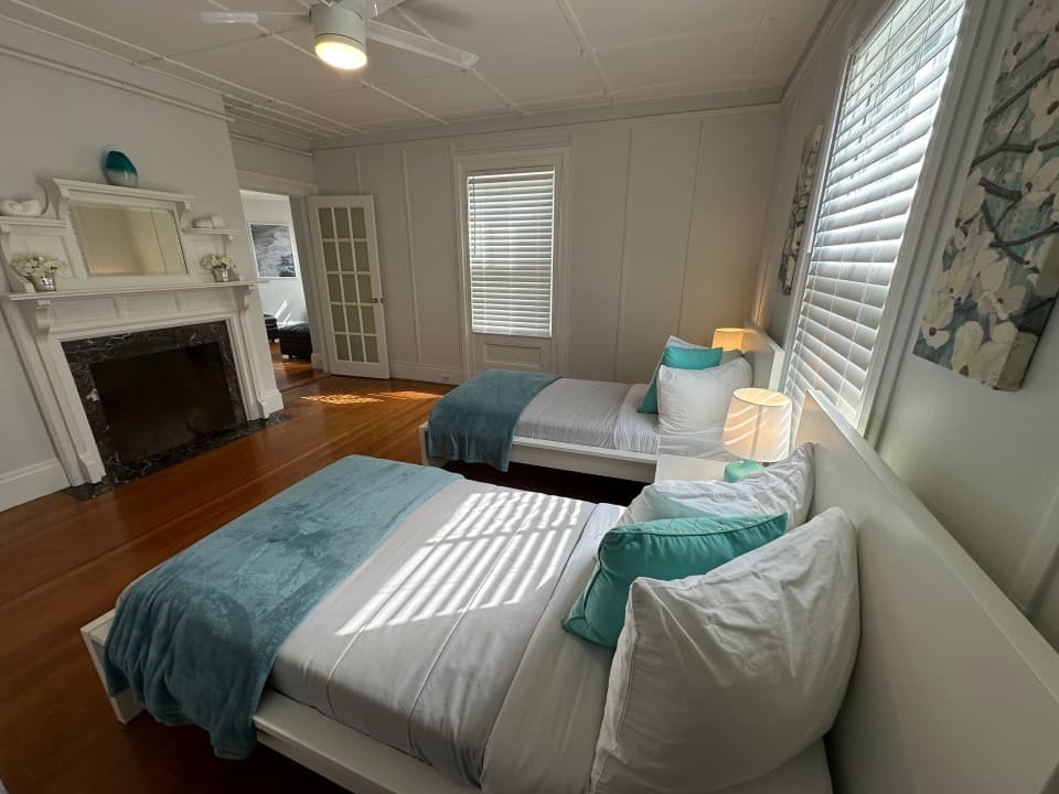 Gallery Image 15