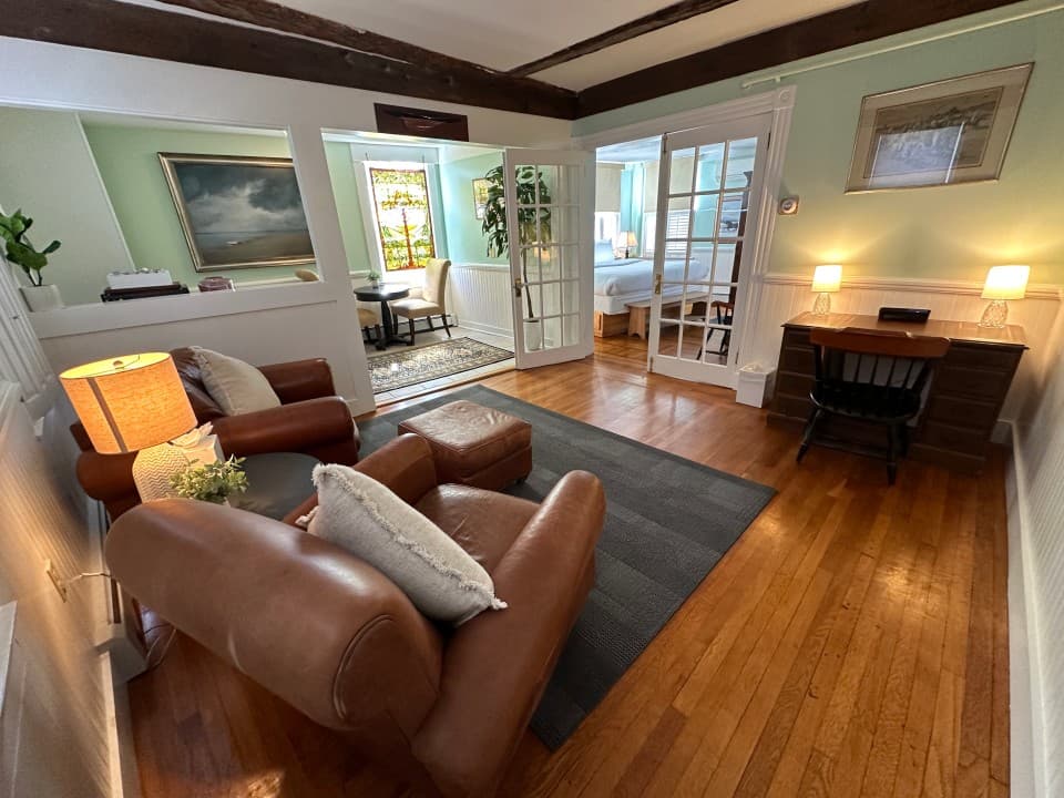 Gallery Image 11