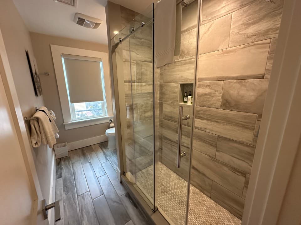Gallery Image 9