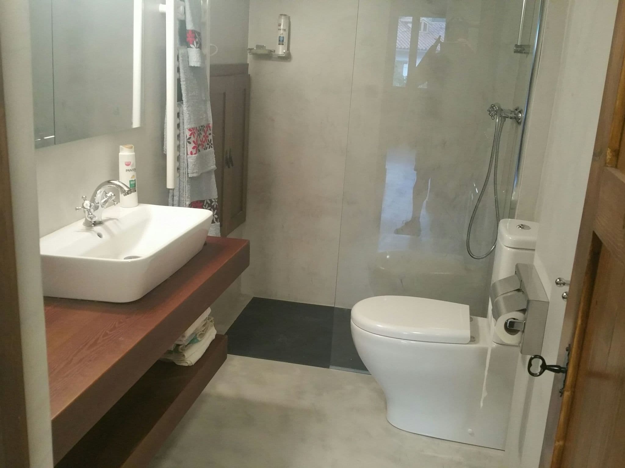 Bathroom / Wellness