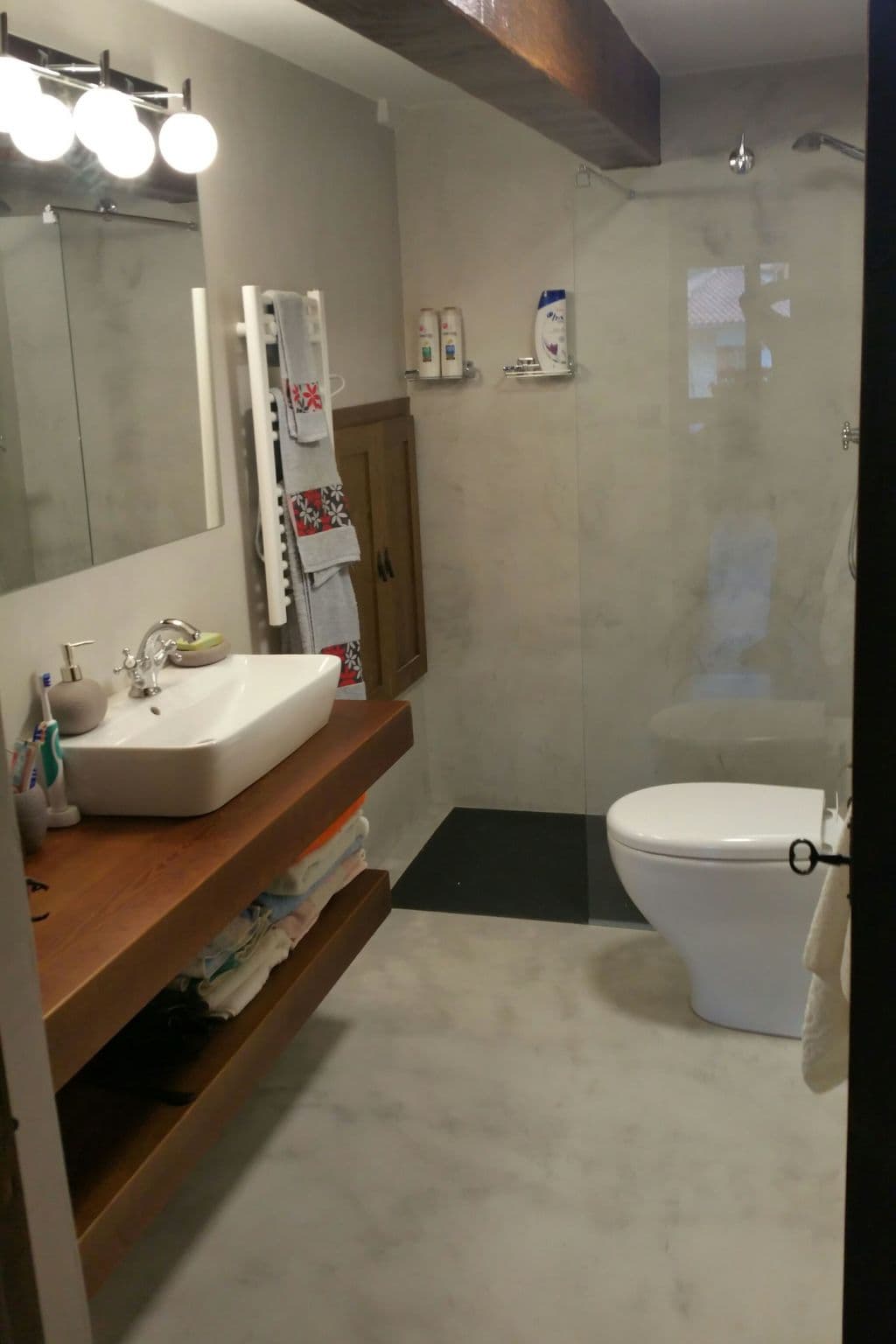 Bathroom / Wellness