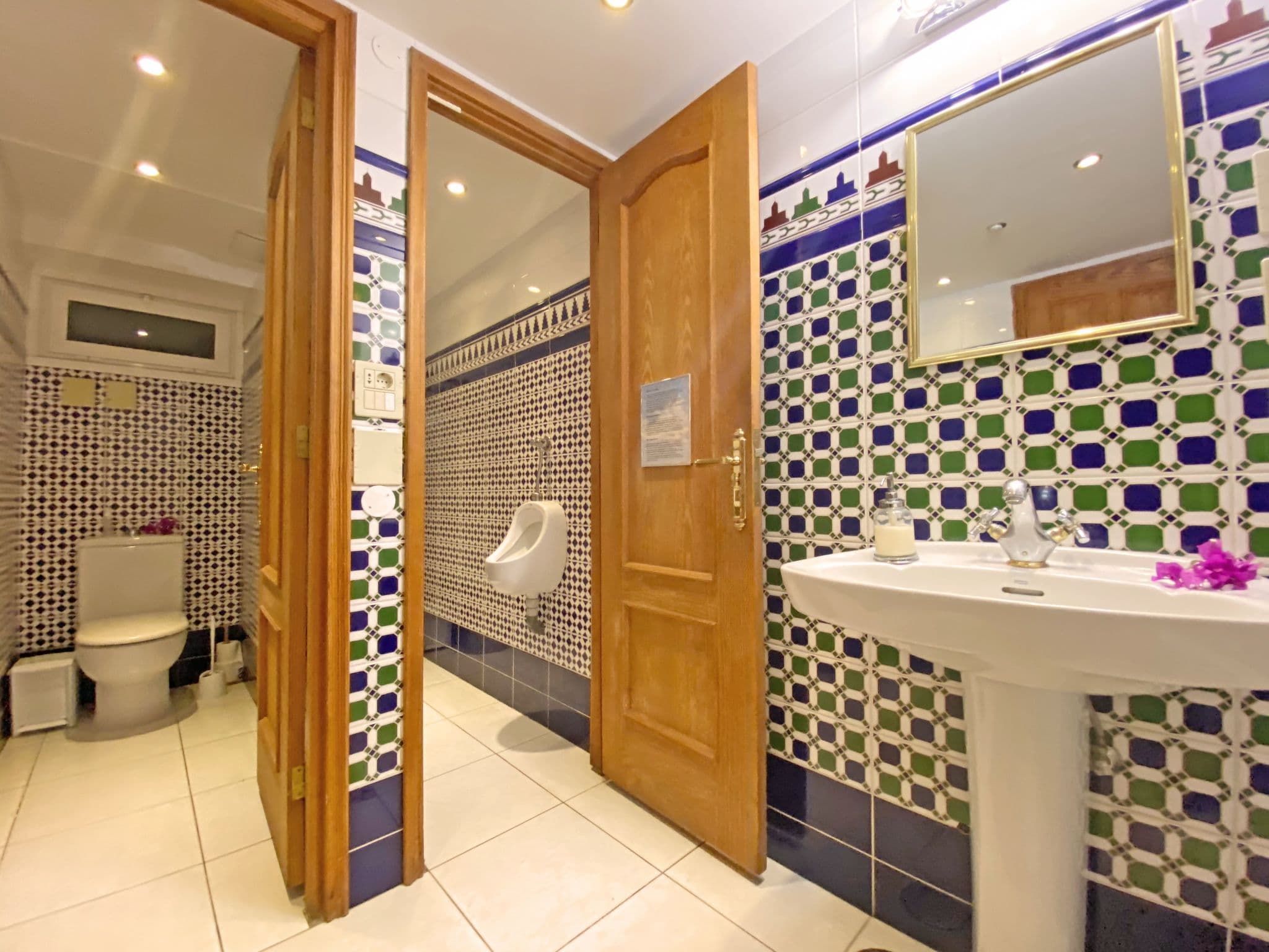 Bathroom / Wellness