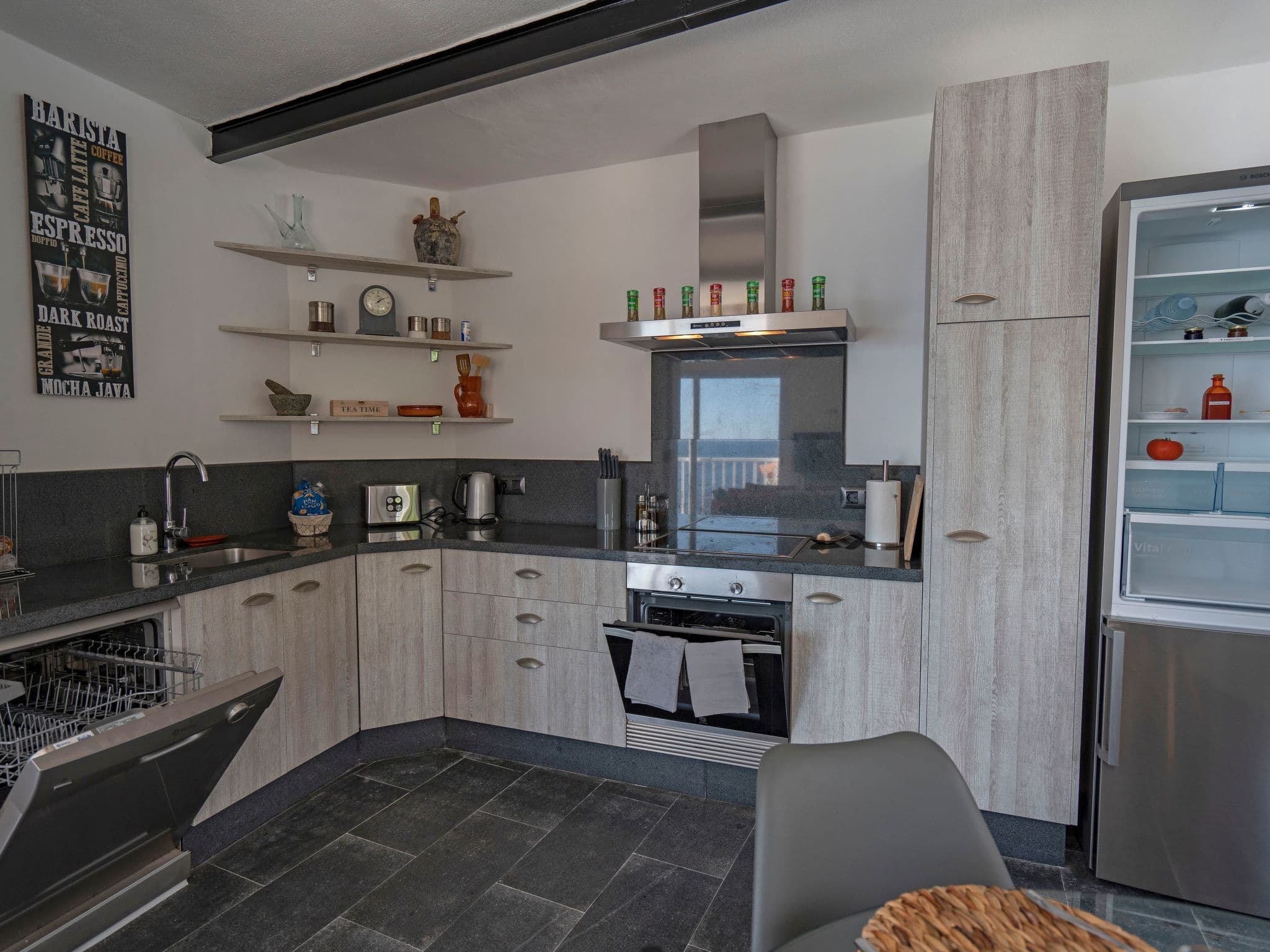 Kitchen / Dining Room