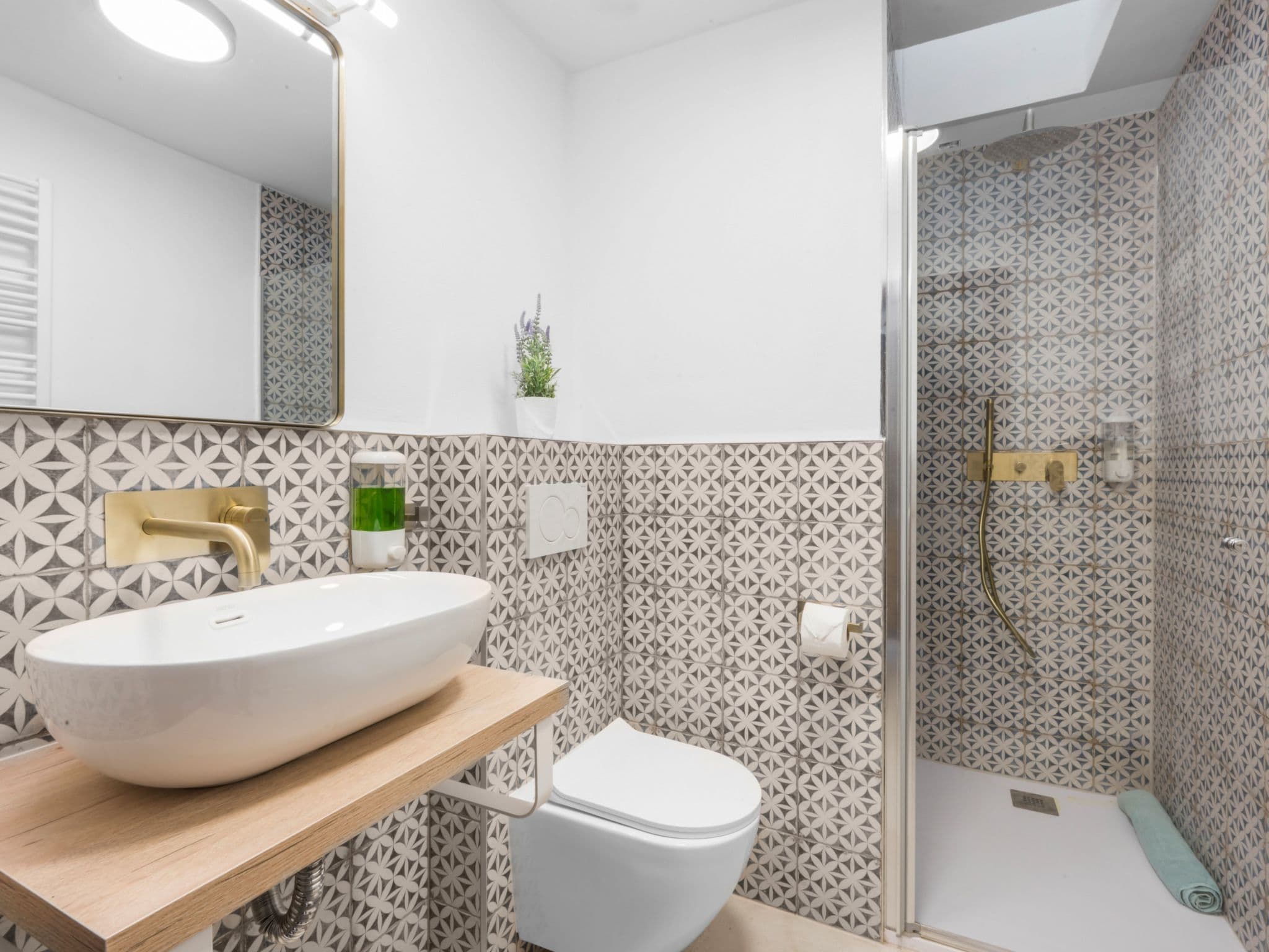 Bathroom / Wellness