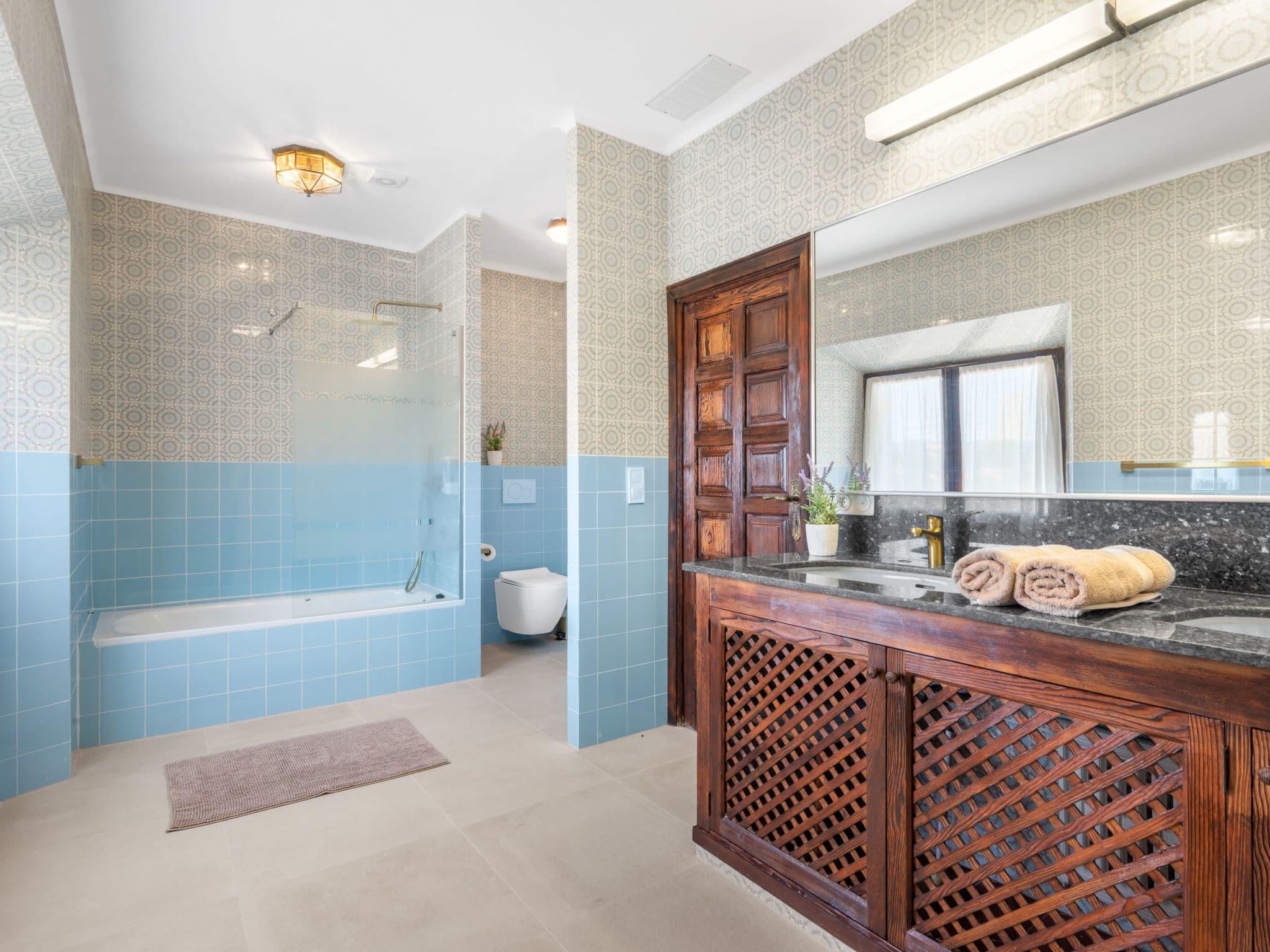 Bathroom / Wellness