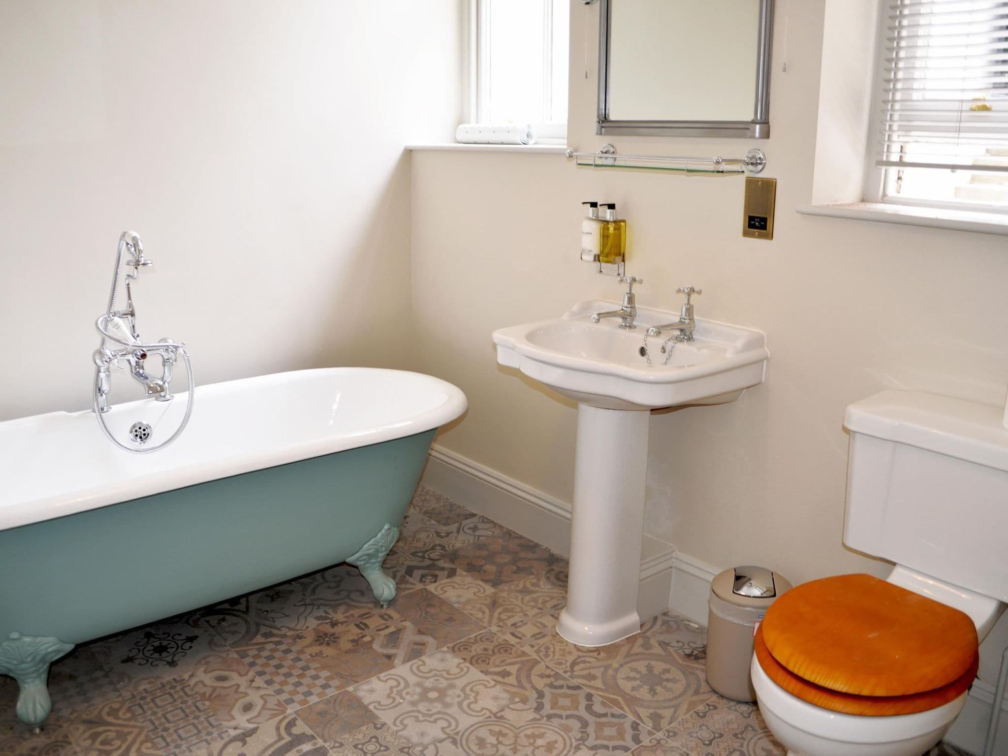 Bathroom / Wellness