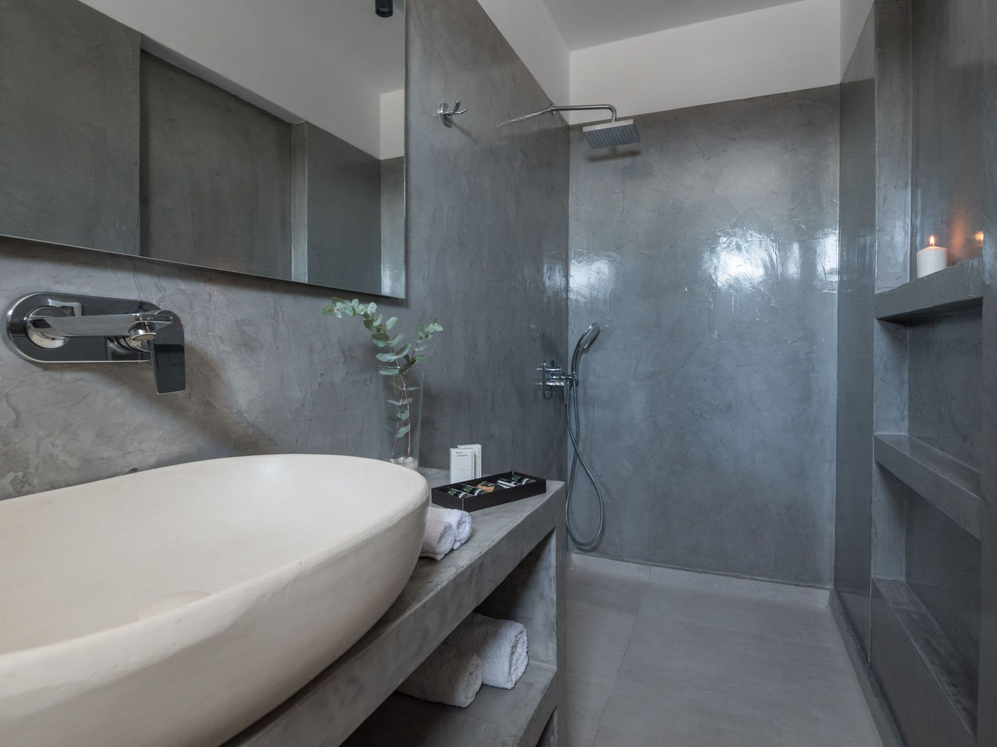 Bathroom / Wellness