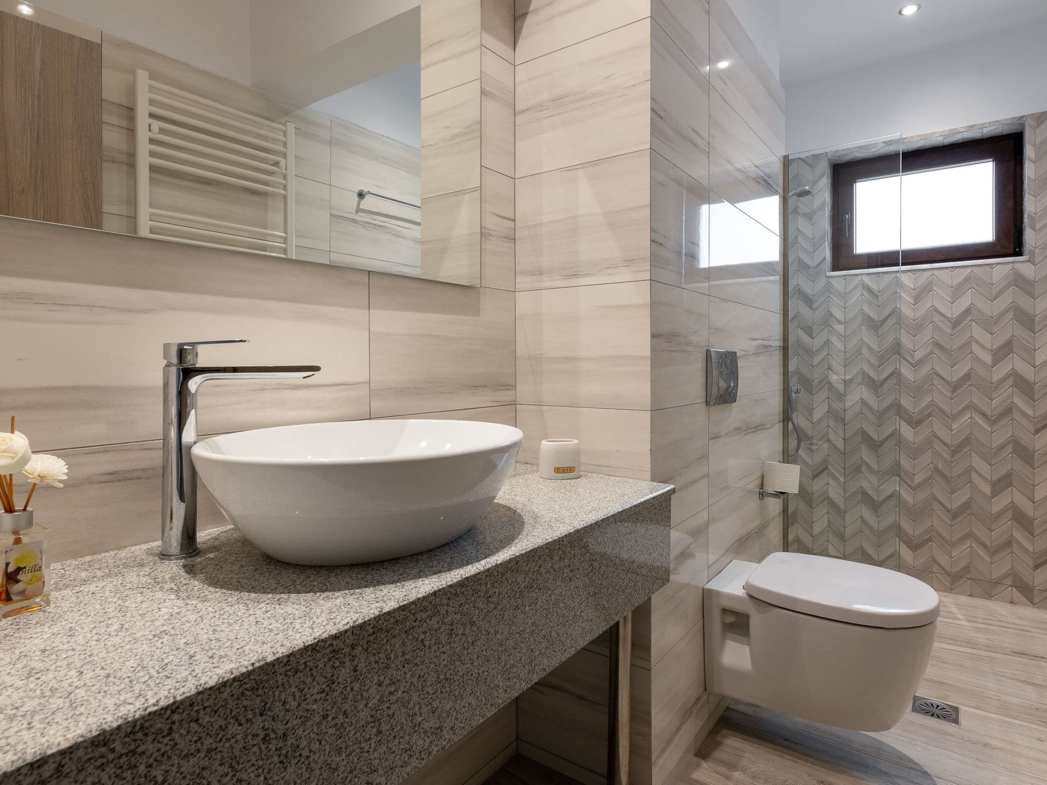 Bathroom / Wellness