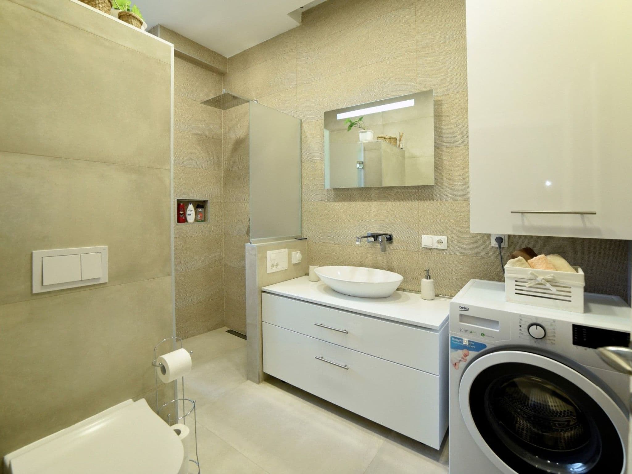 Bathroom / Wellness