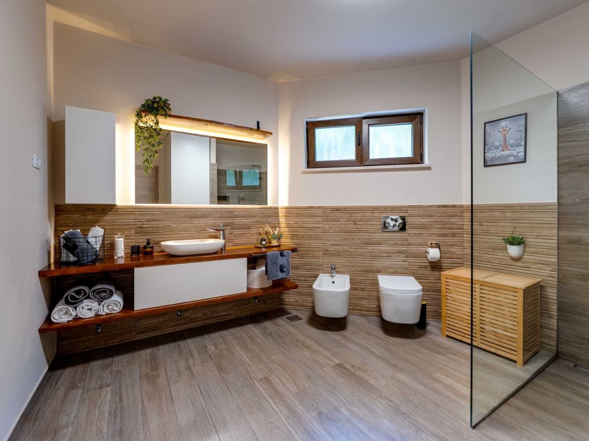 Bathroom / Wellness