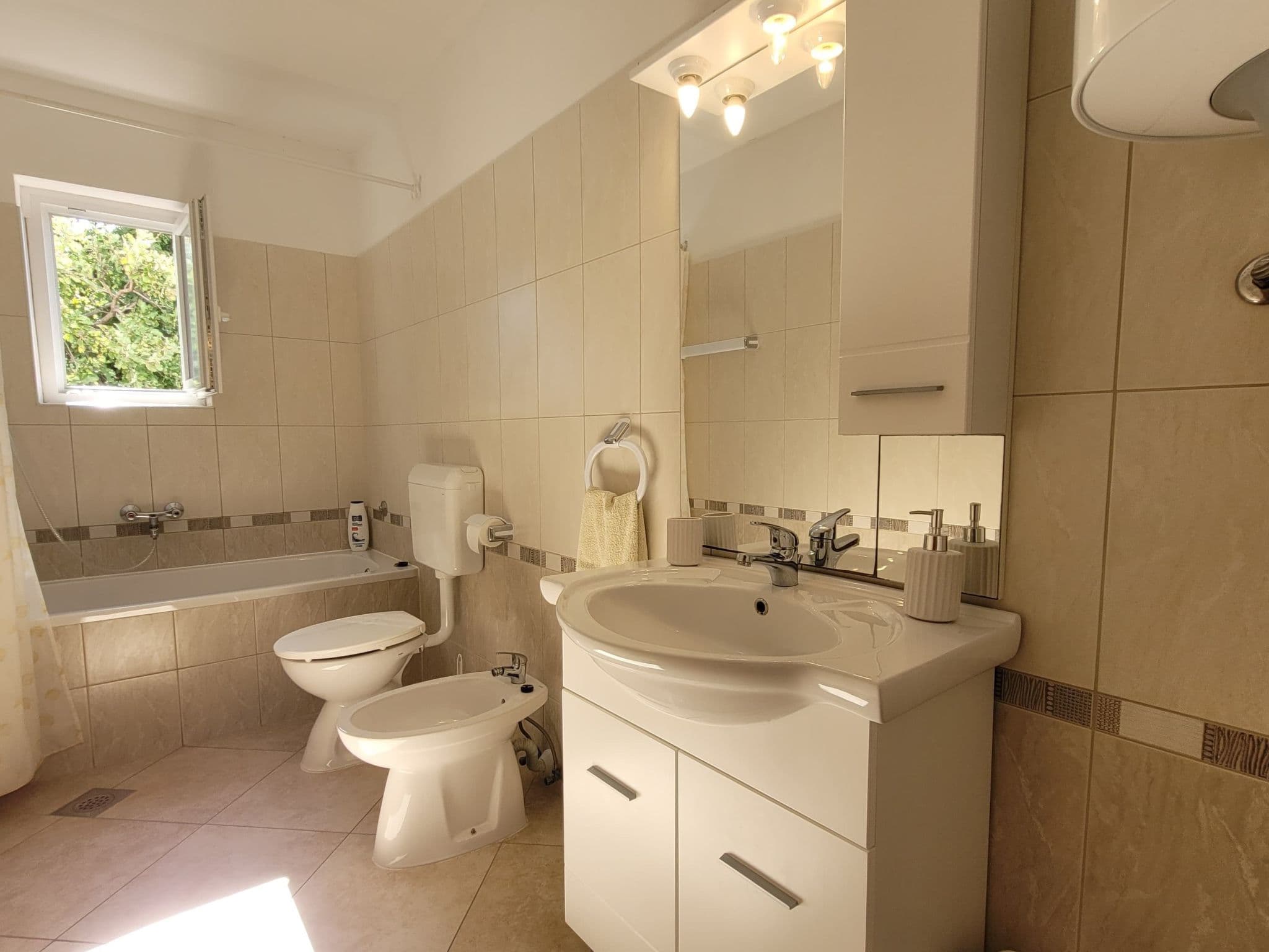 Bathroom / Wellness