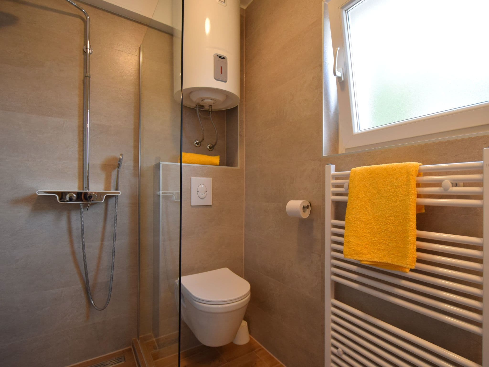 Bathroom / Wellness