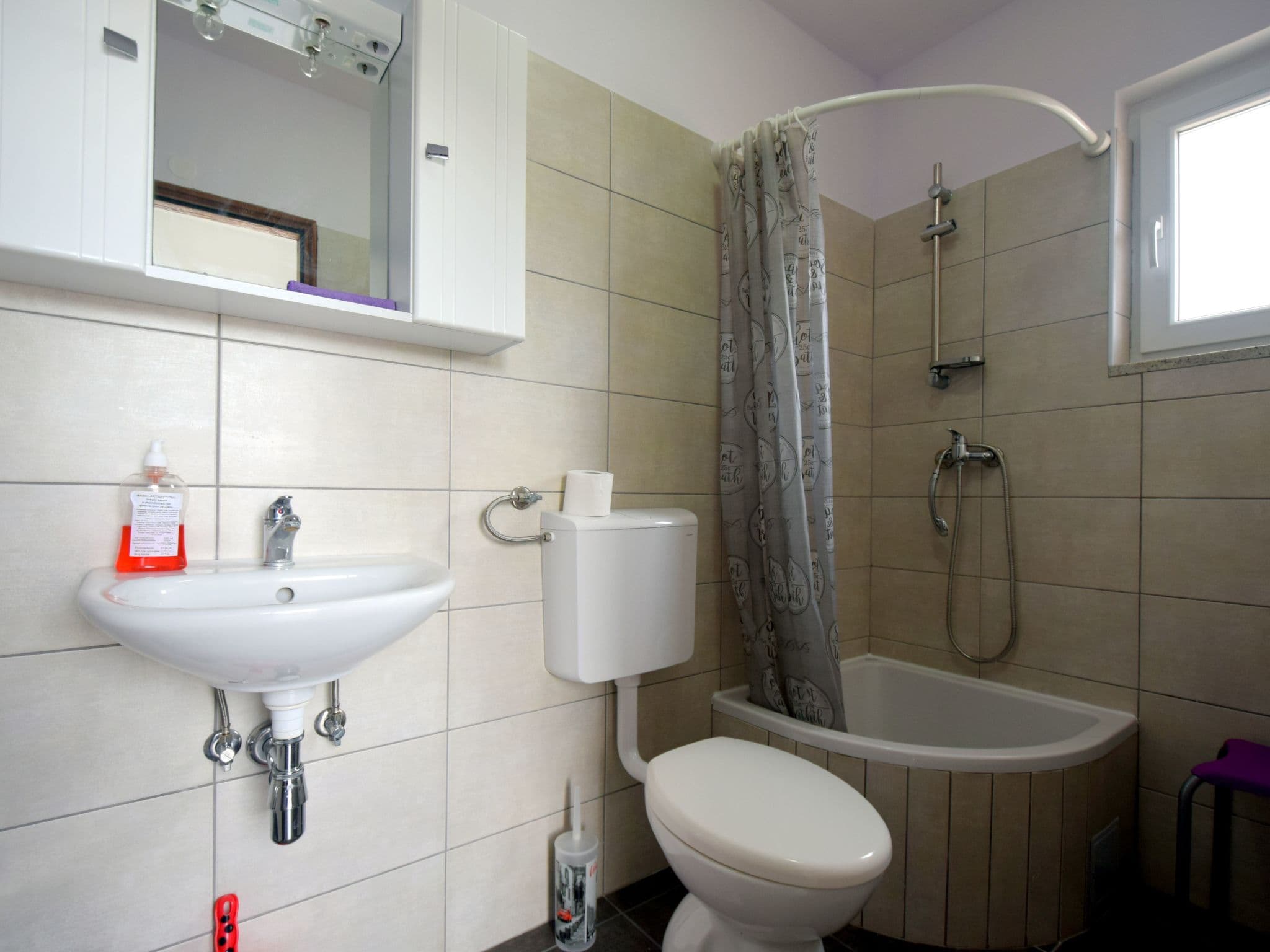 Bathroom / Wellness