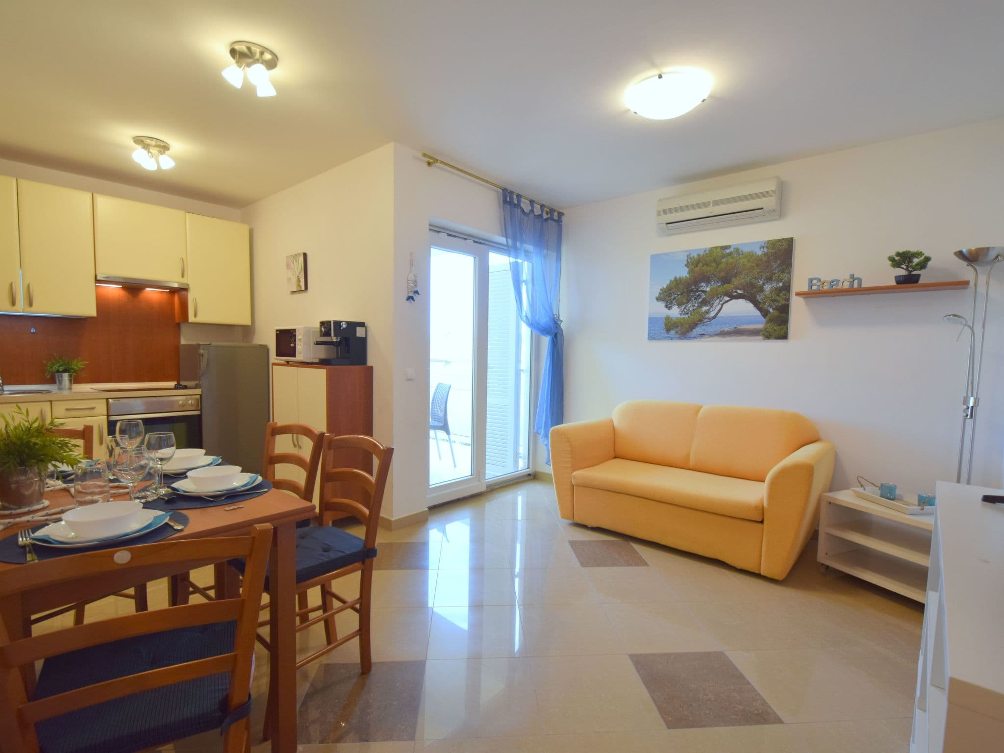 Kitchen / Dining Room