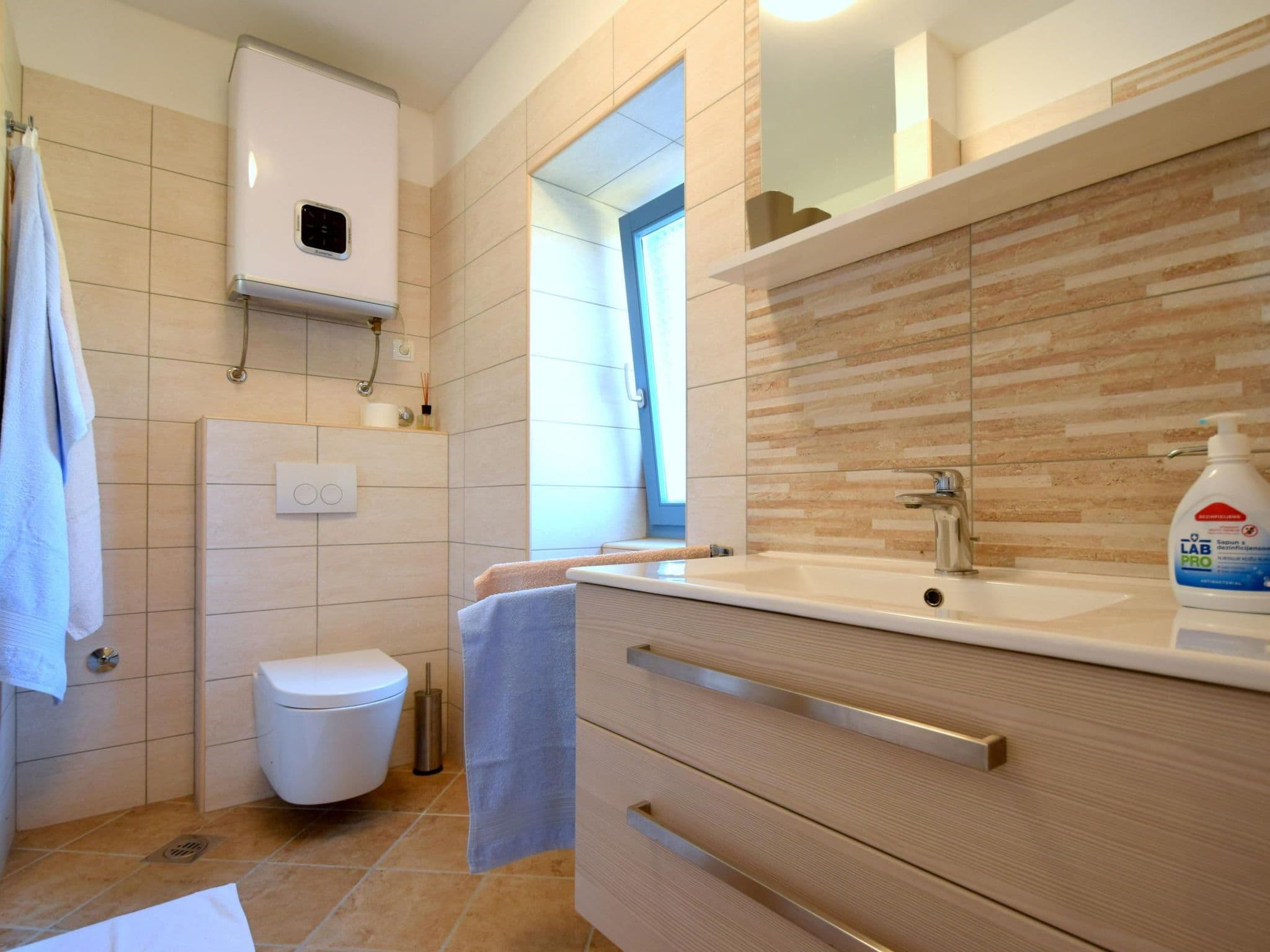 Bathroom / Wellness