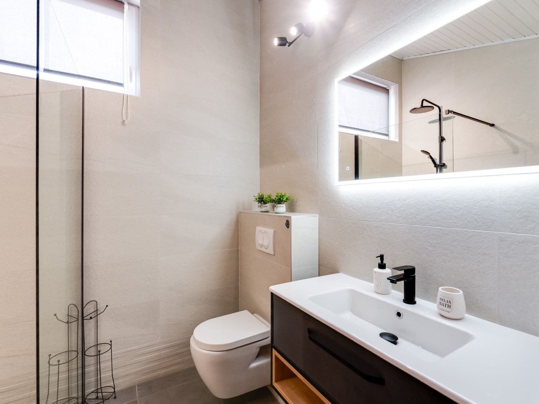 Bathroom / Wellness