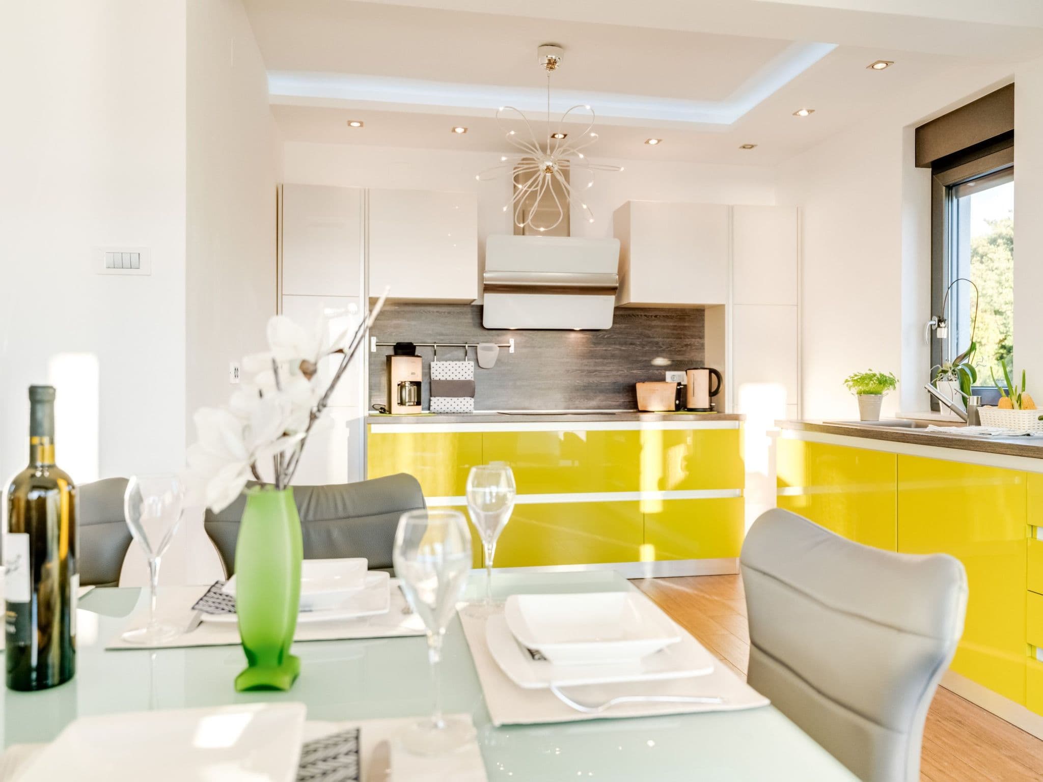 Kitchen / Dining Room