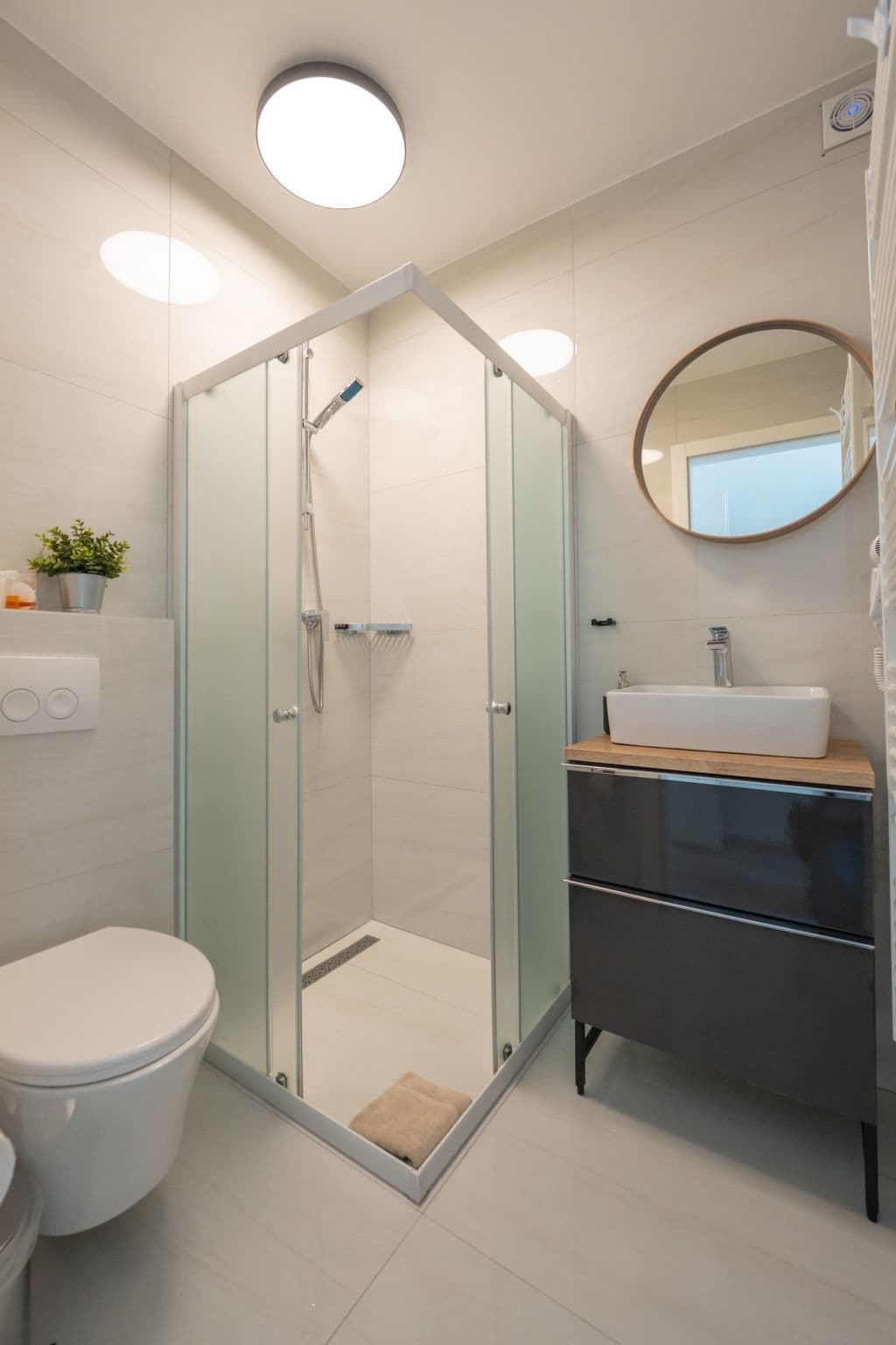 Bathroom / Wellness