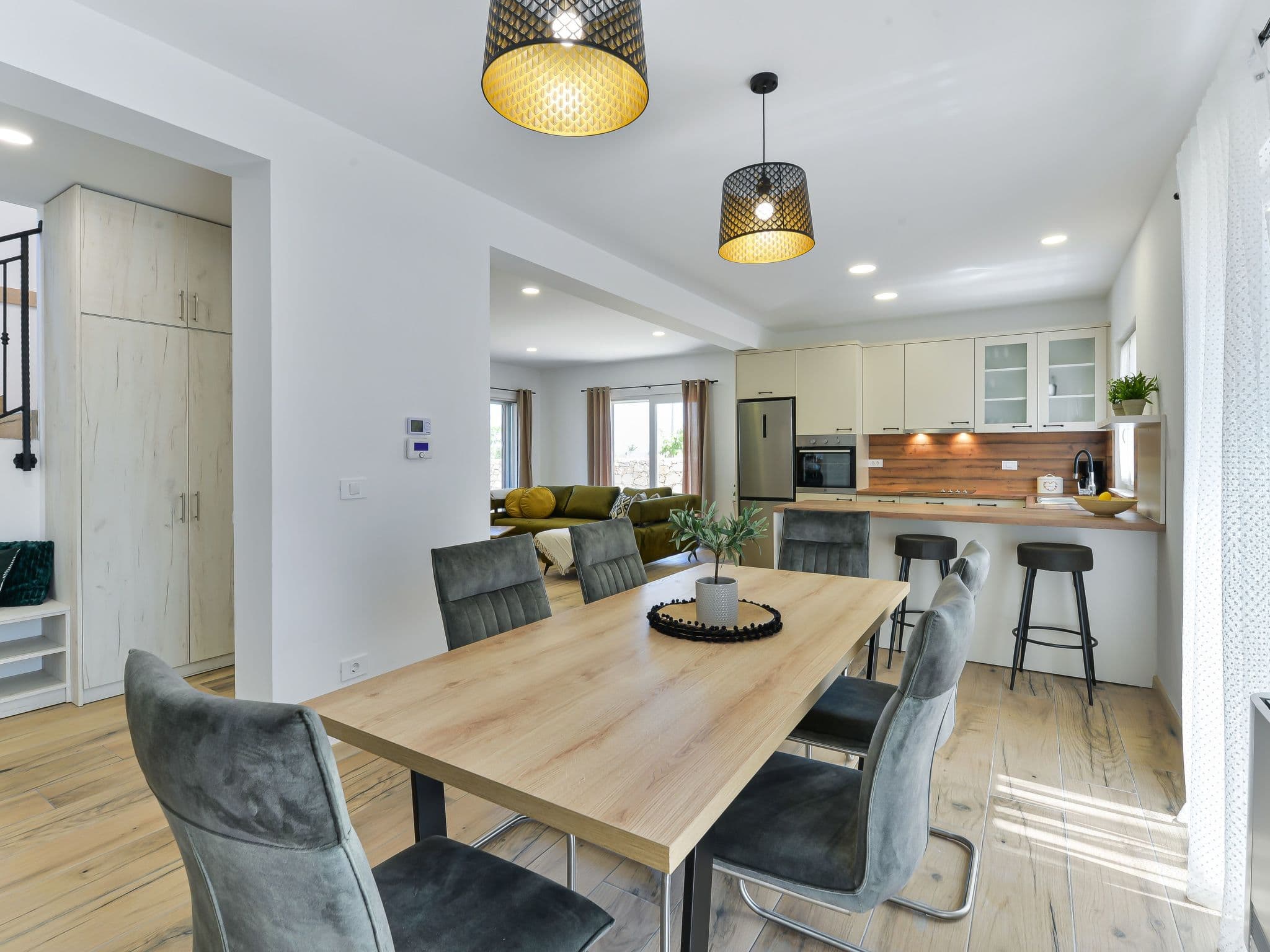 Kitchen / Dining Room