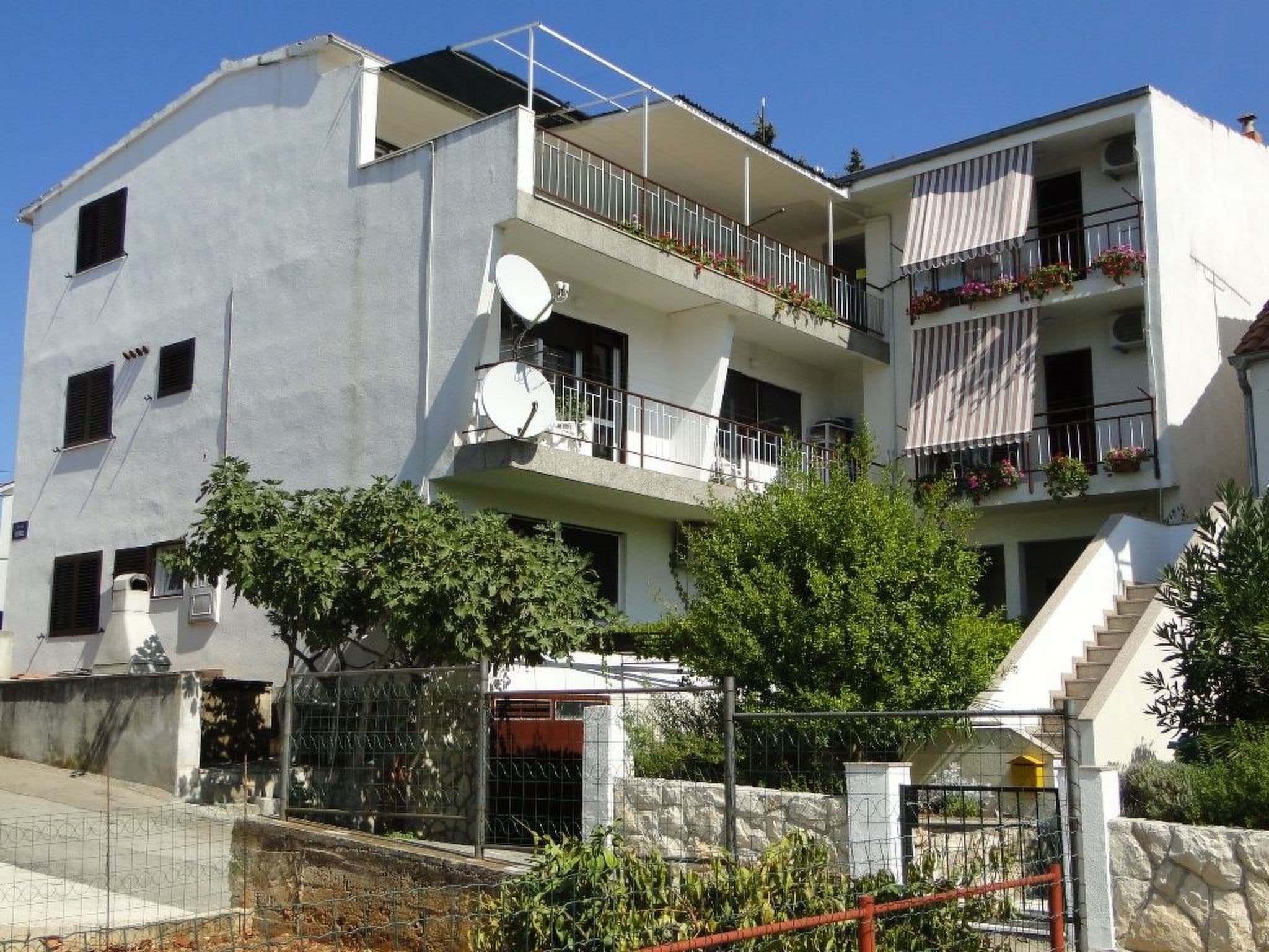 Gallery Image 13