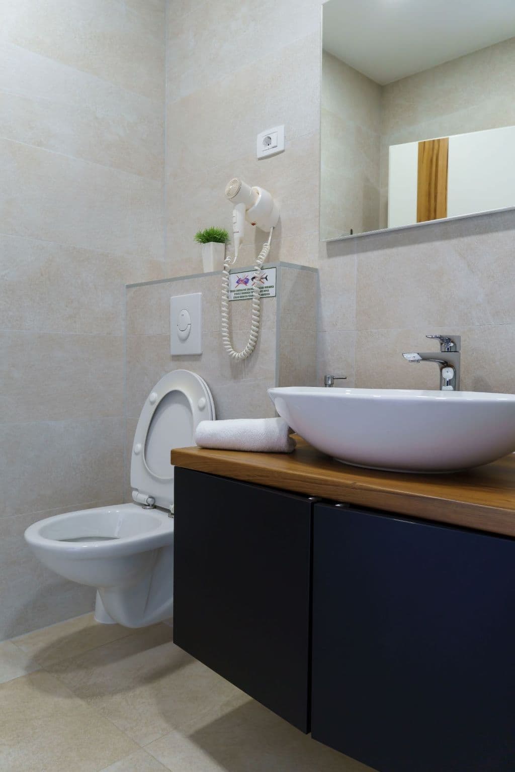Bathroom / Wellness