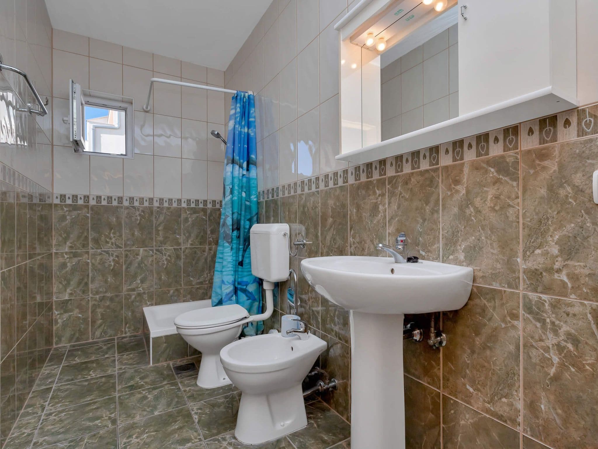 Bathroom / Wellness