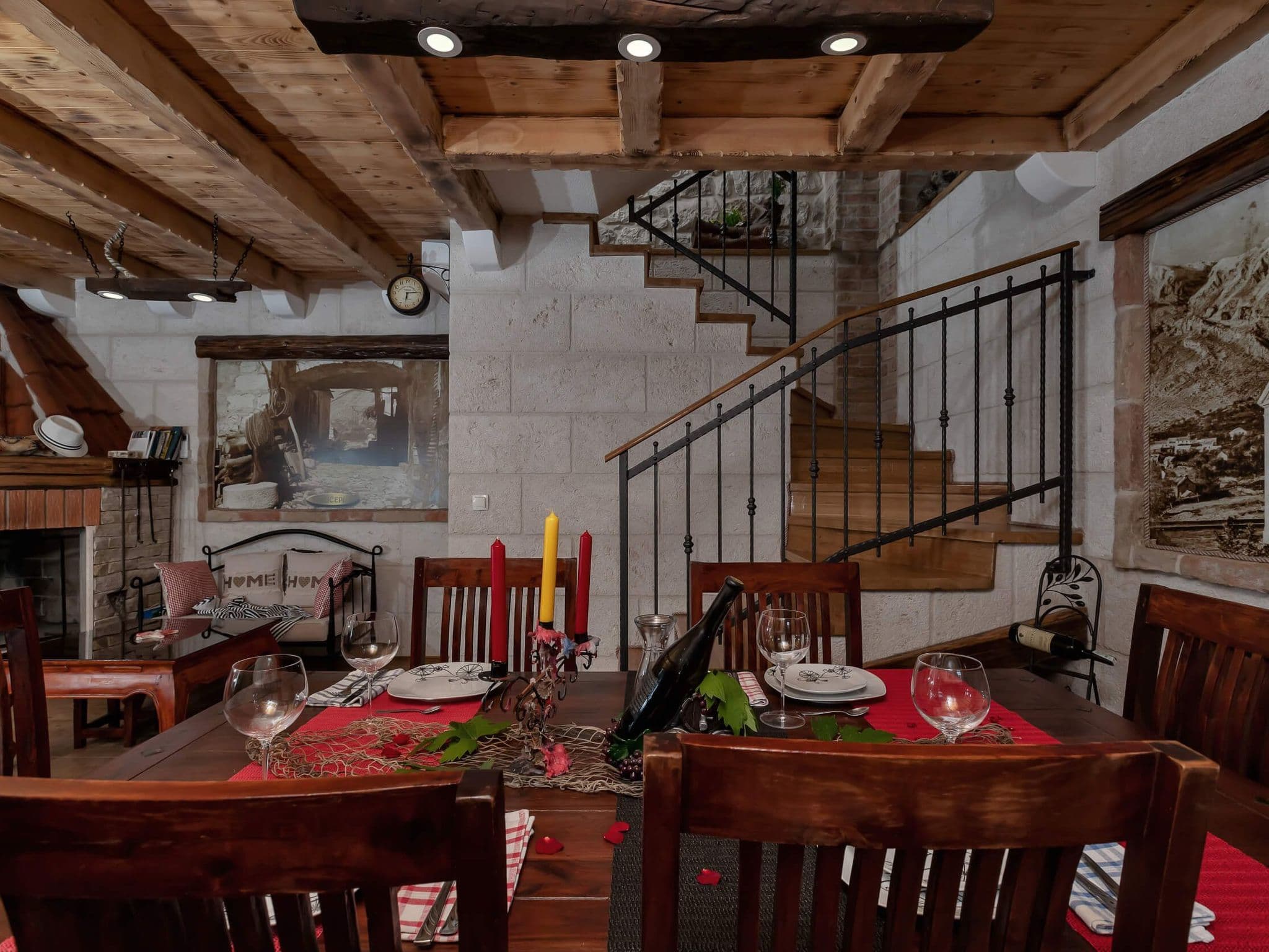 Kitchen / Dining Room