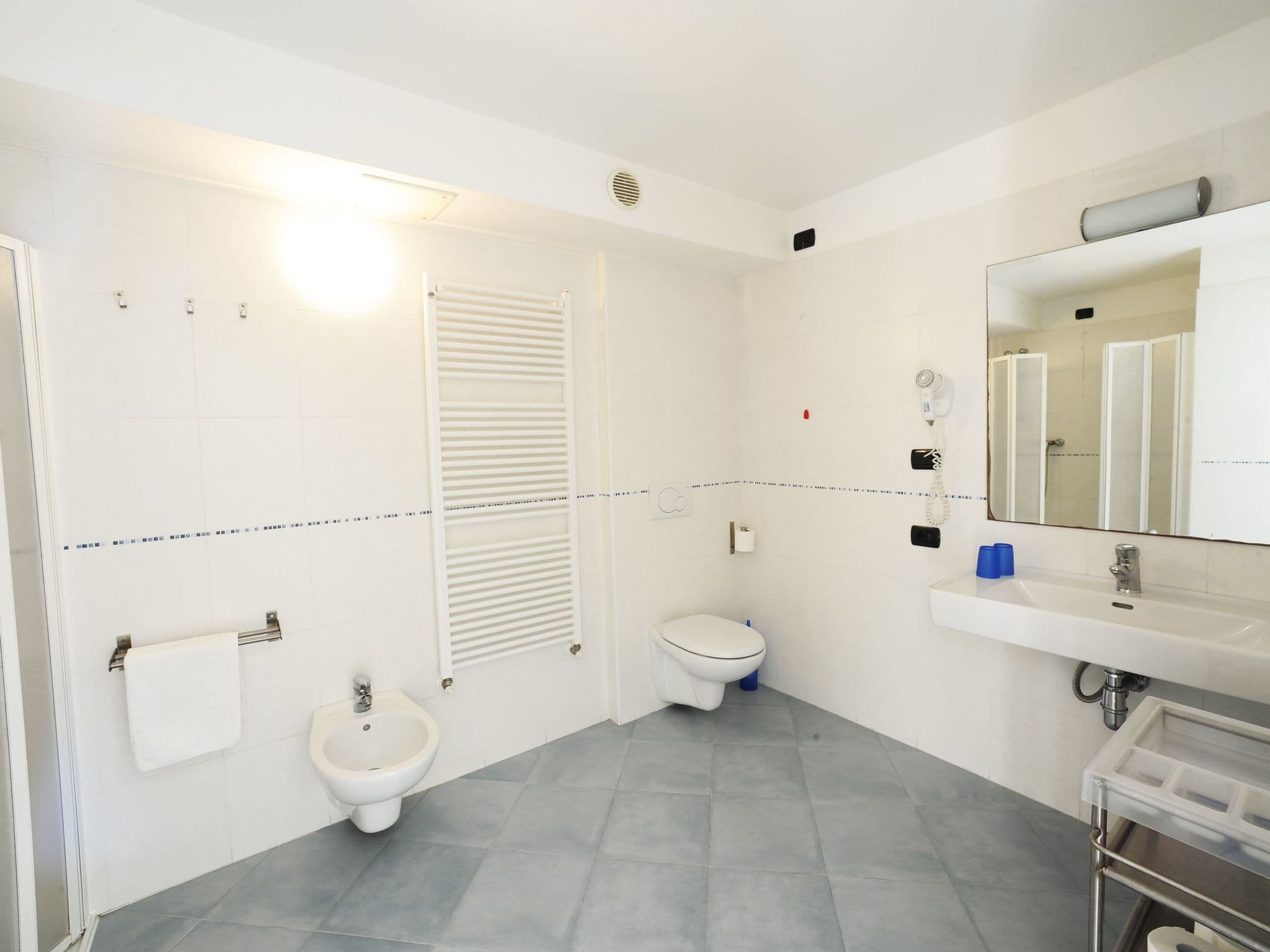 Bathroom / Wellness