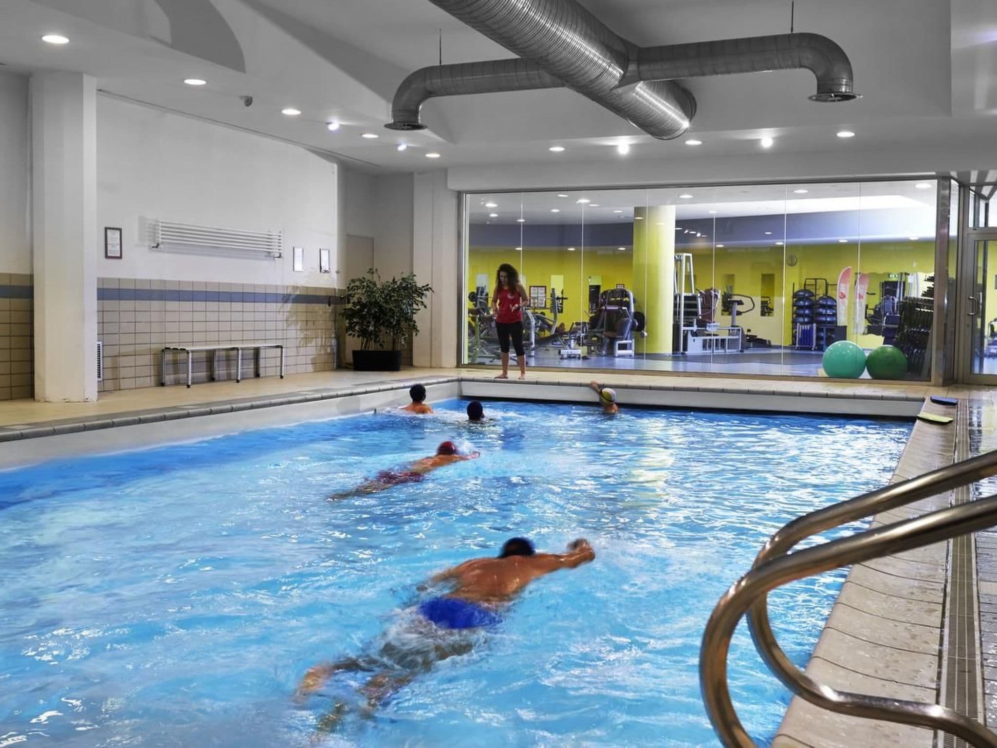 Pool Indoor