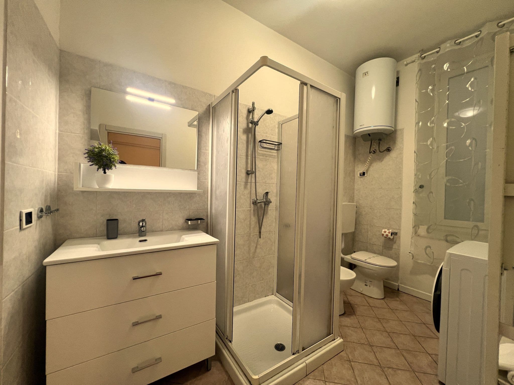Bathroom / Wellness