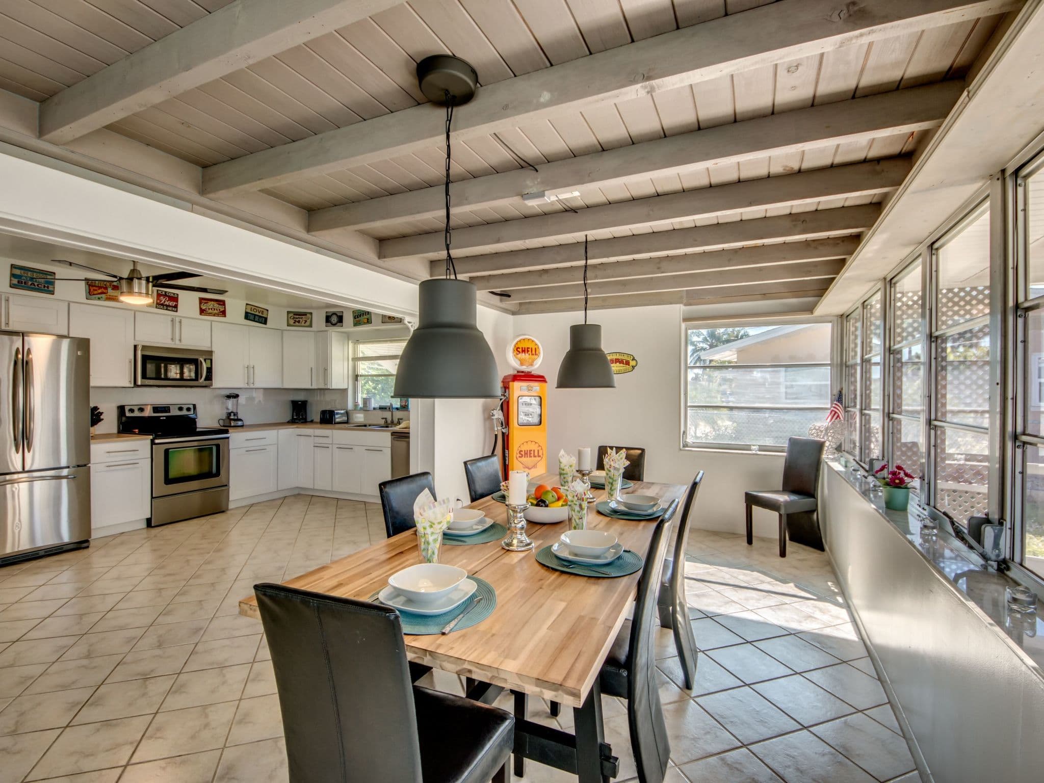 Kitchen / Dining Room