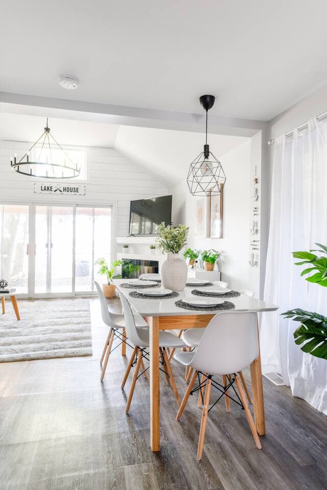 A welcoming dining space ideal for shared meals, wine tastings, or game nights — comfortably seating your whole group.
