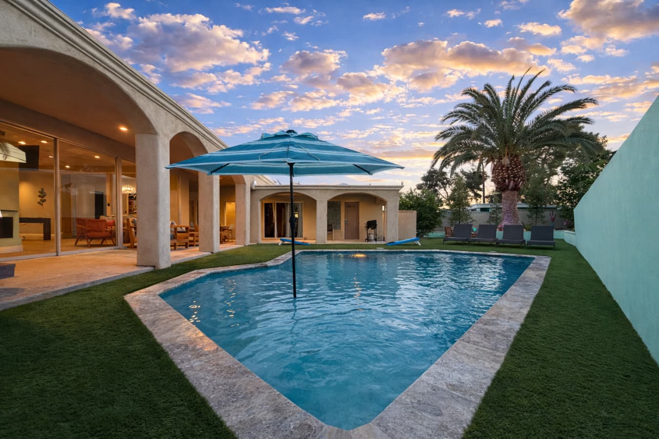 NV1908 Pool : wet deck.png