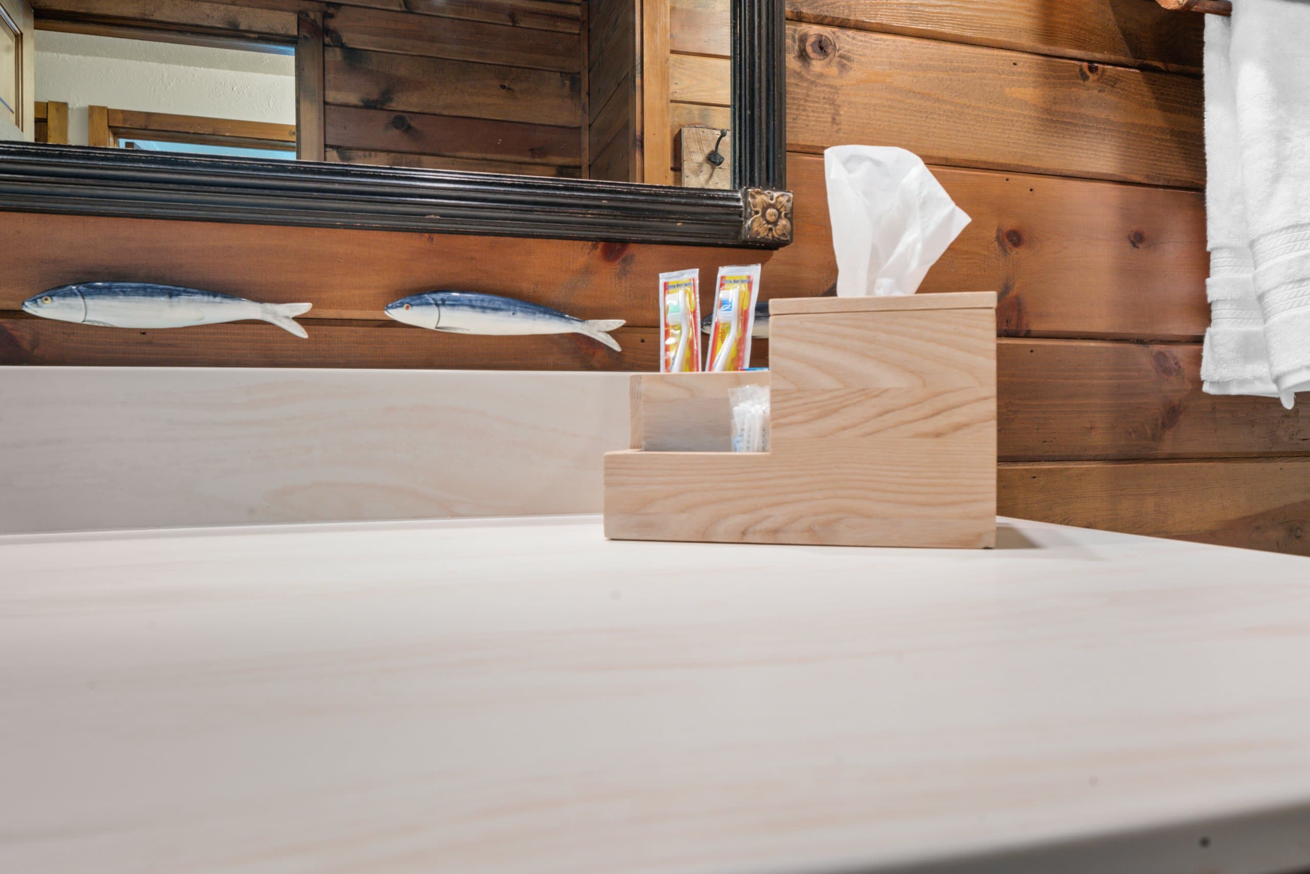 We always keep some spare amenities available at Rocky Shores in case you packed in rush.