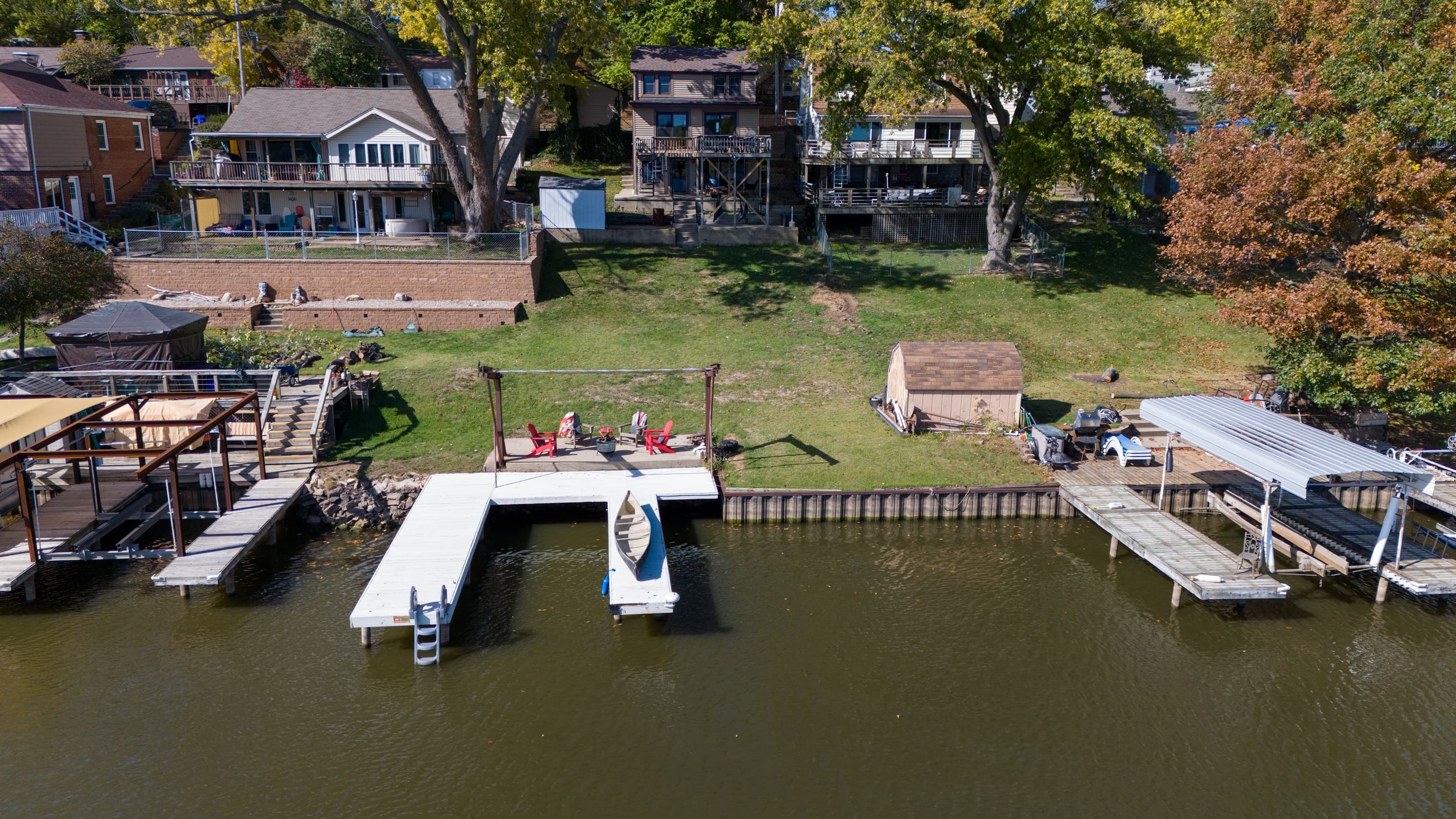 large dock | canoe | dock ladder