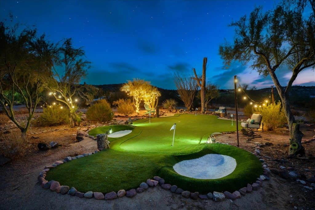 Primary Green | Night lighting!
