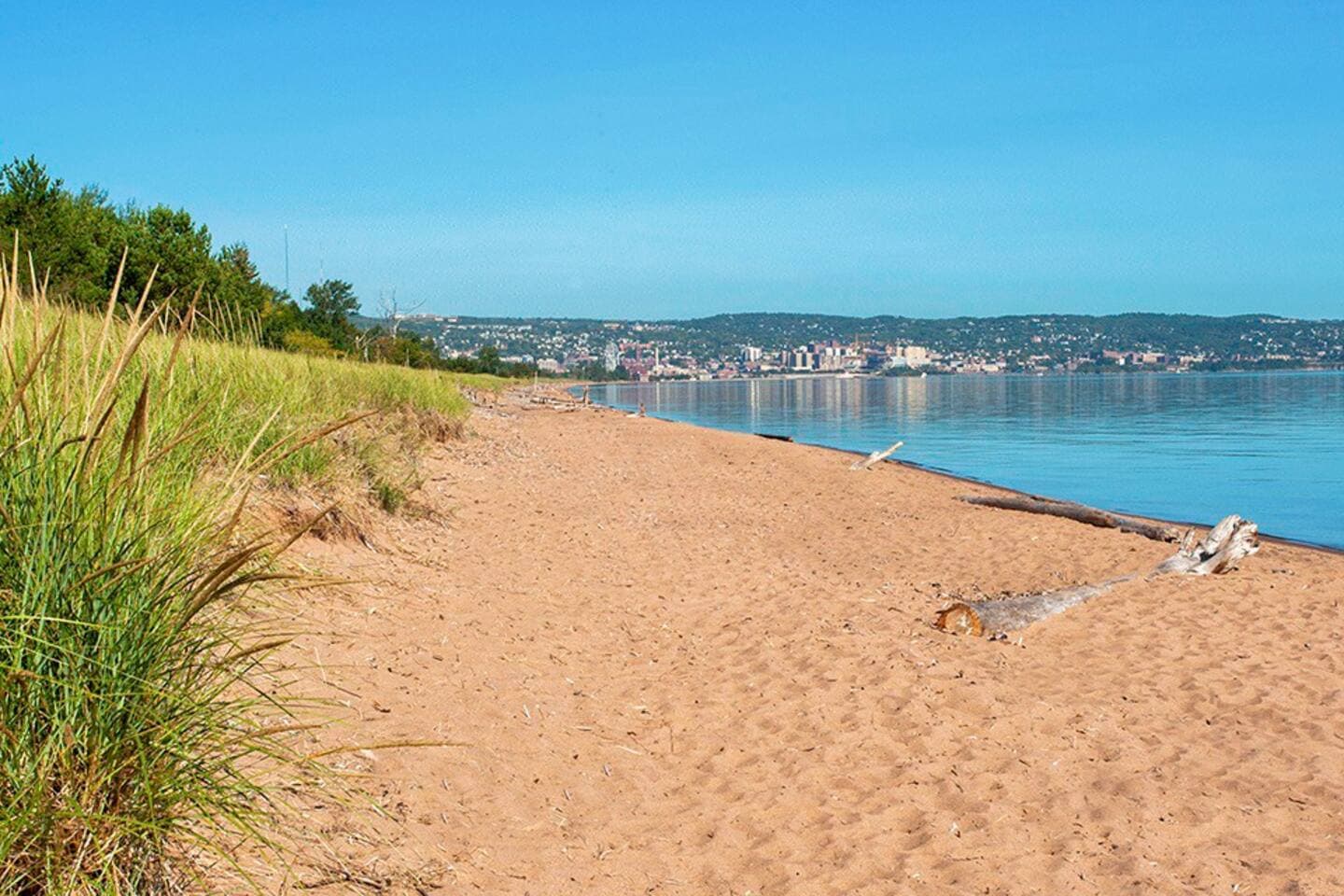 7 mile beach across the street!