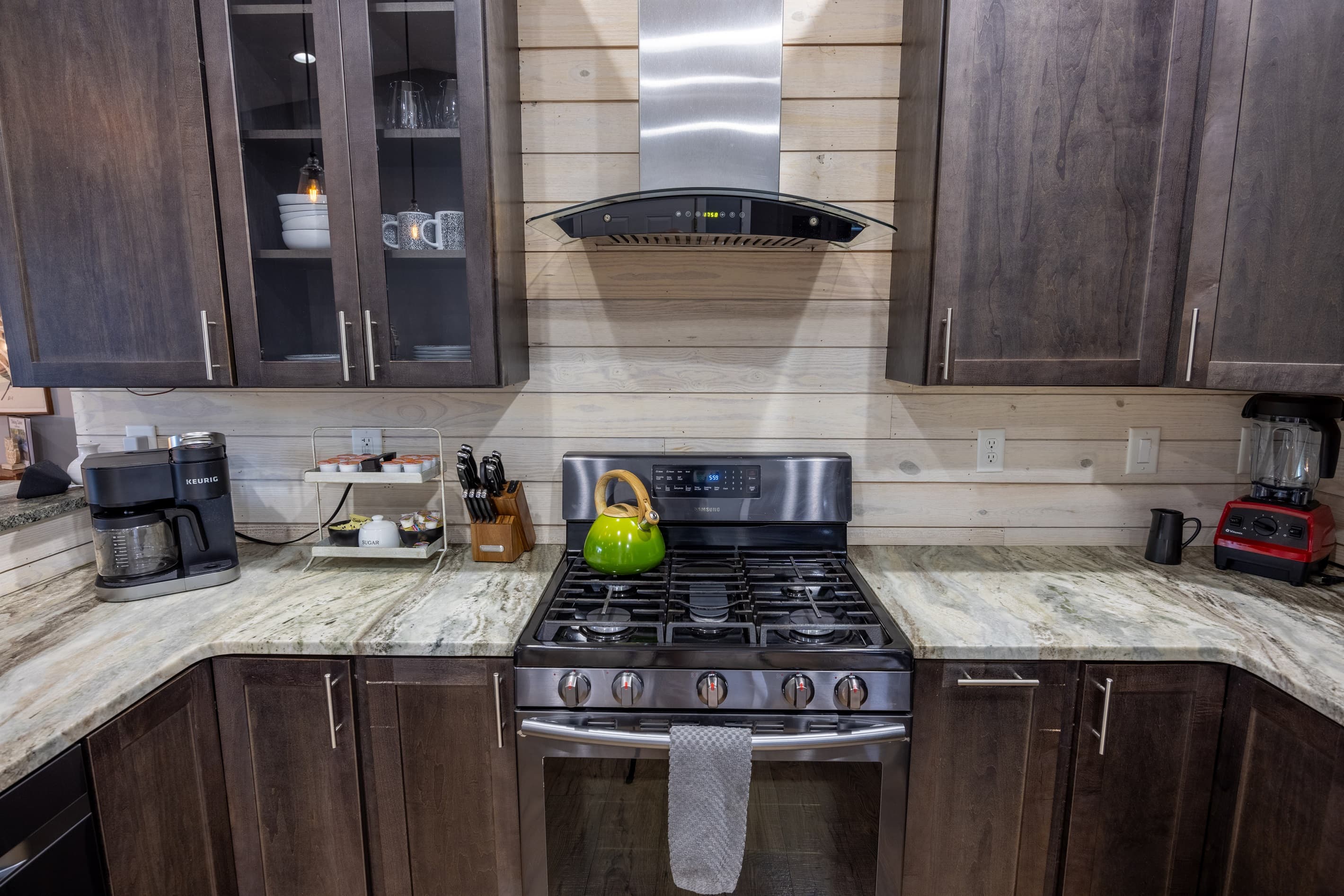 Stainless appliances