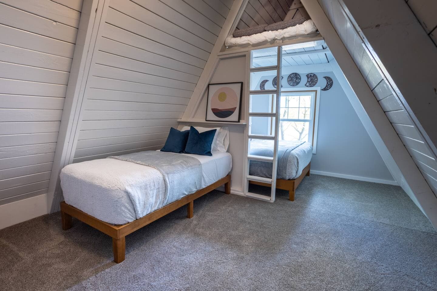 Bed 2 | Fans | Loft